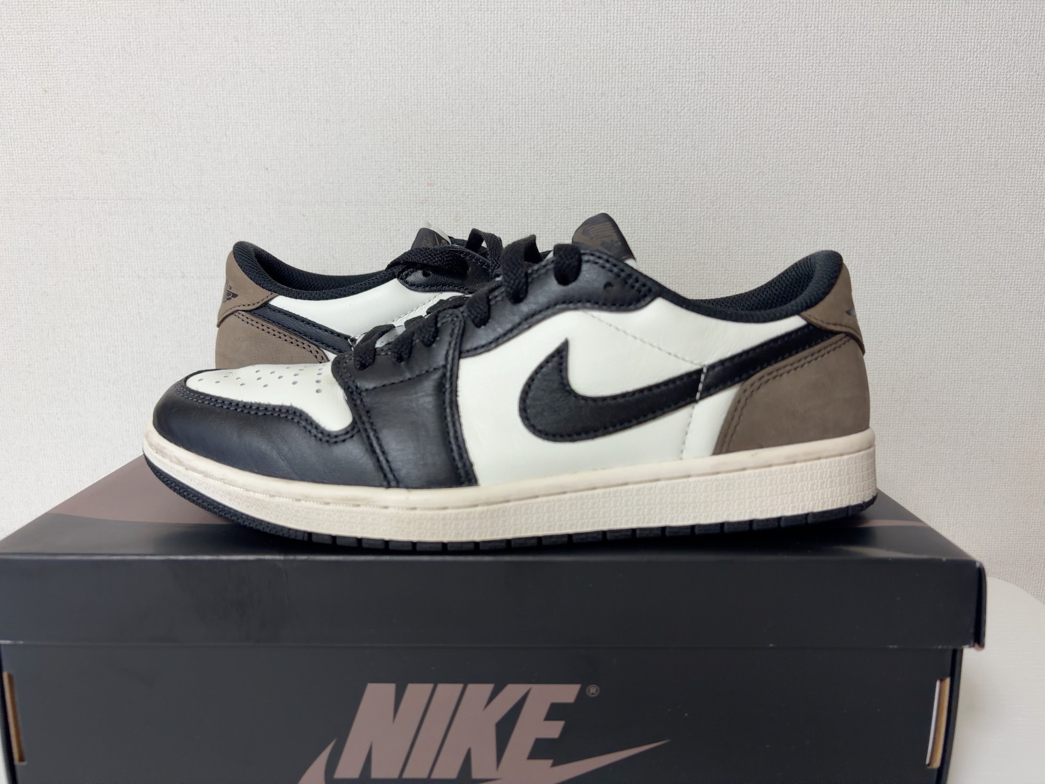 Nike Air Jordan 1 Retro Low OG "Mocha"