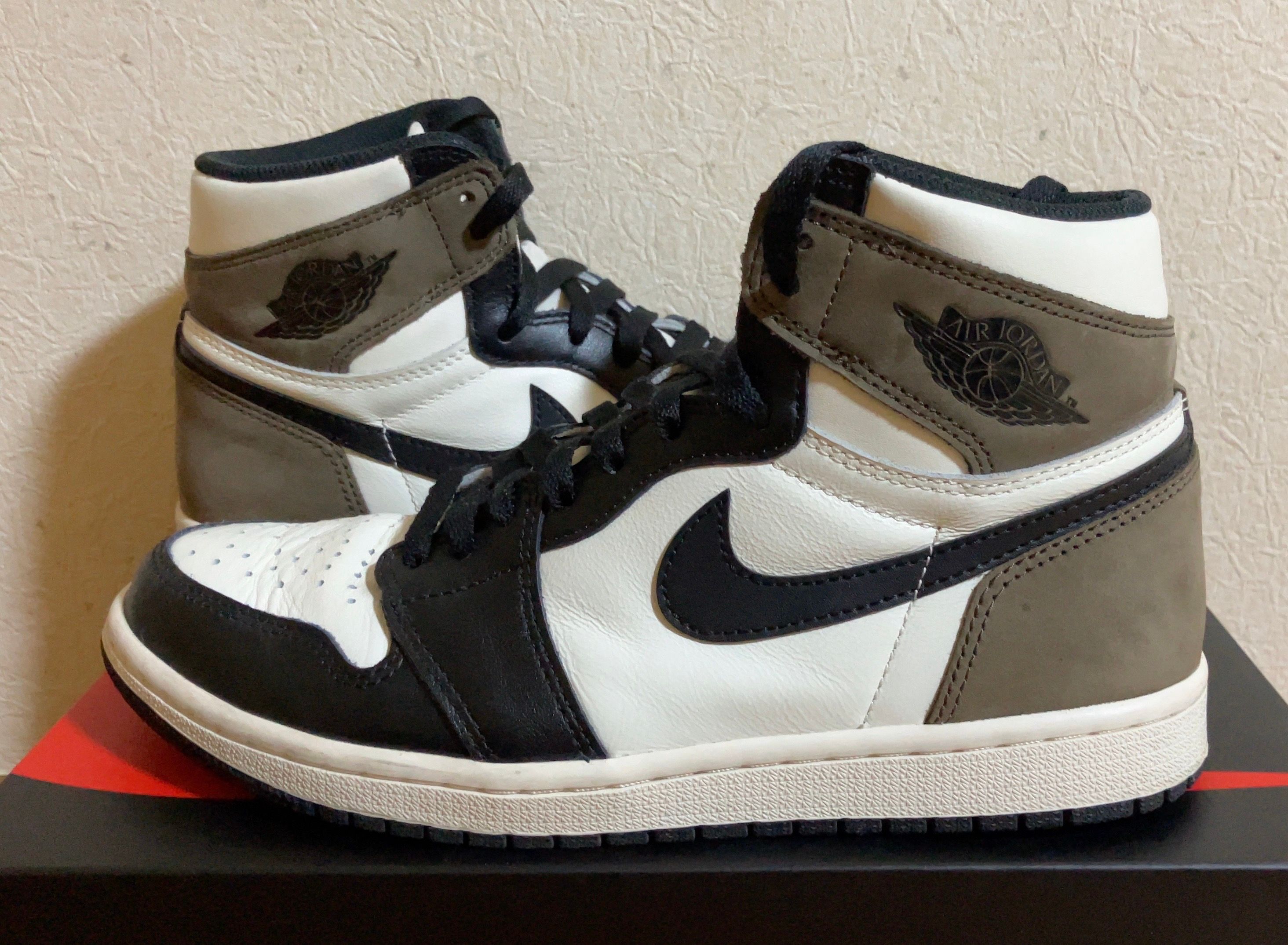 Nike Air Jordan 1 High OG "Sail/Dark Mocha/Black"