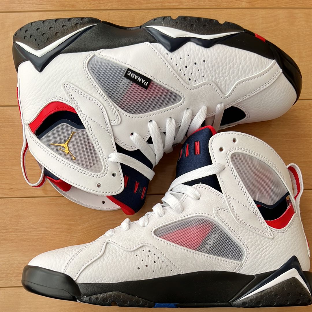 PSG × NIKE AIR JORDAN 7 RETRO "White"