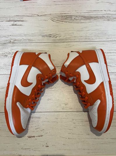Nike Dunk High "Orange Blaze"