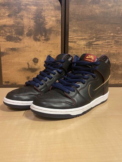 NBA × Nike SB Dunk High "Cleveland Cavaliers"