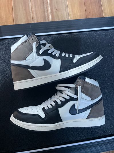 Nike Air Jordan 1 High OG "Sail/Dark Mocha/Black"