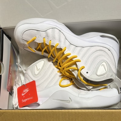 Supreme × Nike Air Bakin "White/Amarillo"