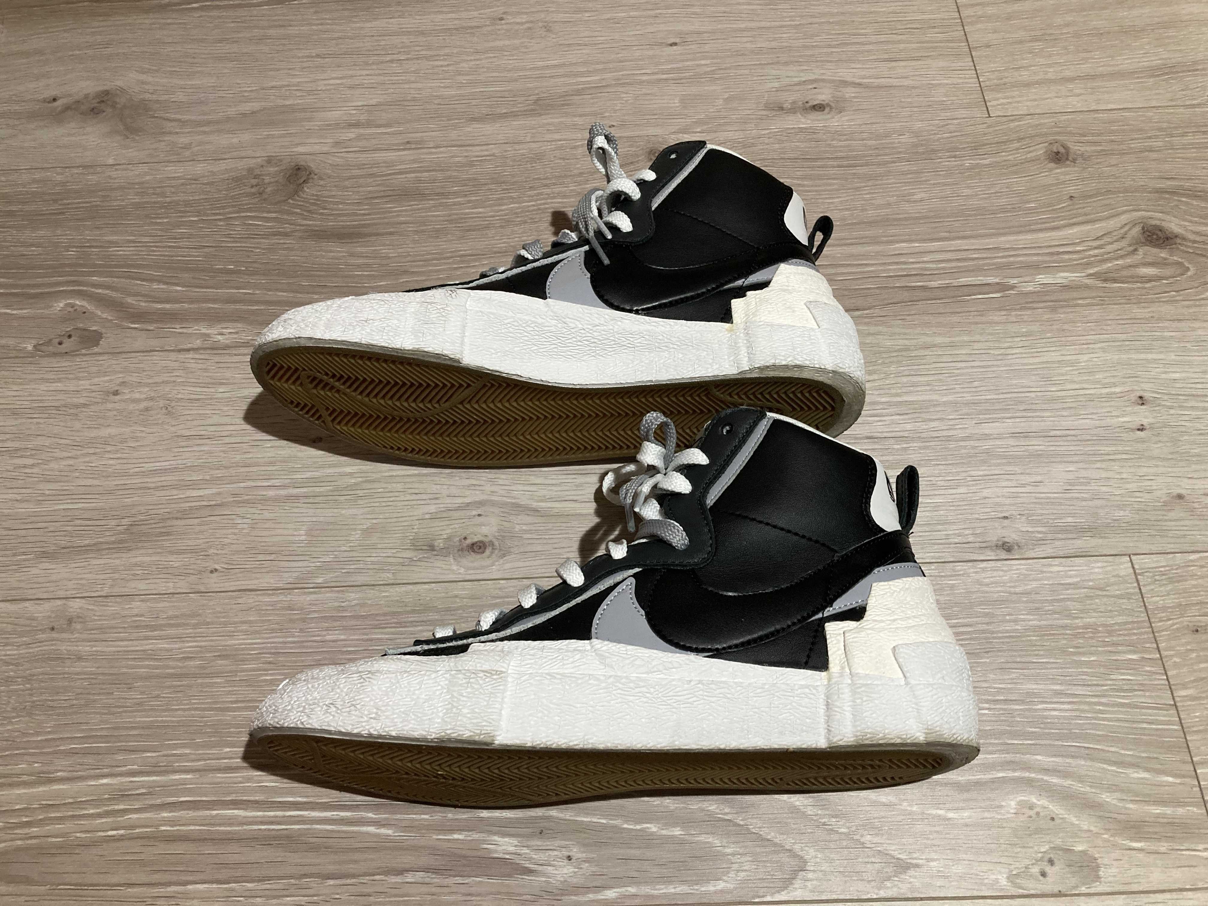 sacai × NIKE BLAZER MID "BLACK/WOLF GREY/WHITE"
