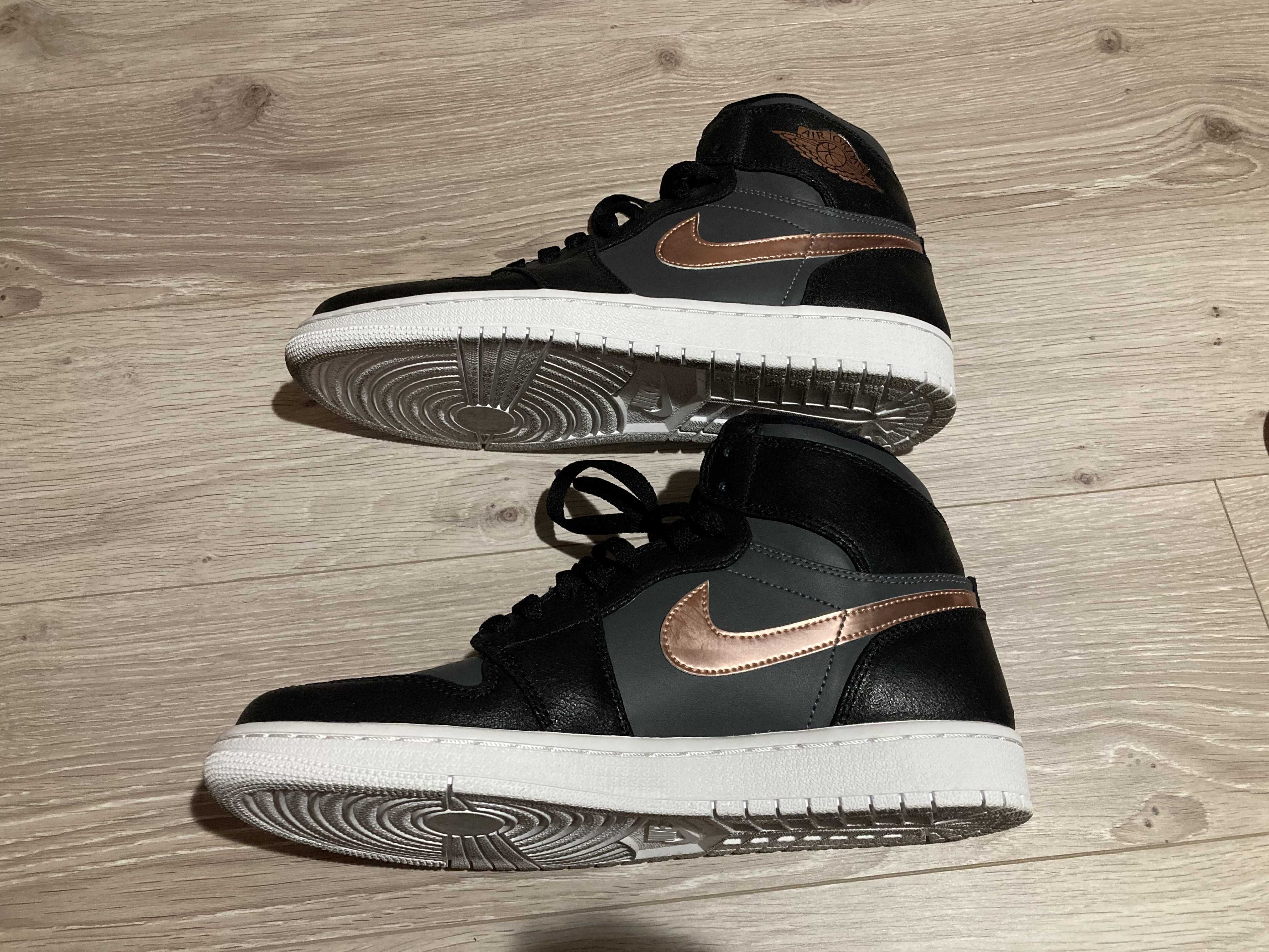 Nike Air Jordan 1 Retro High "Bronze Medal"