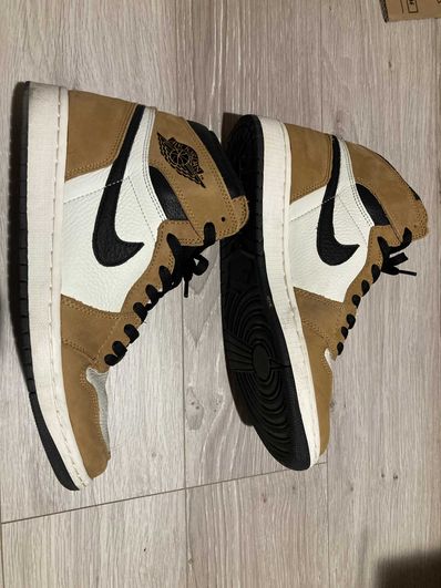 Nike Air Jordan 1 RETRO High "Rookie of The Year"