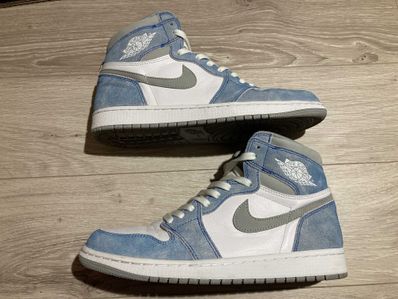 Nike Air Jordan 1 High OG "Hyper Royal"
