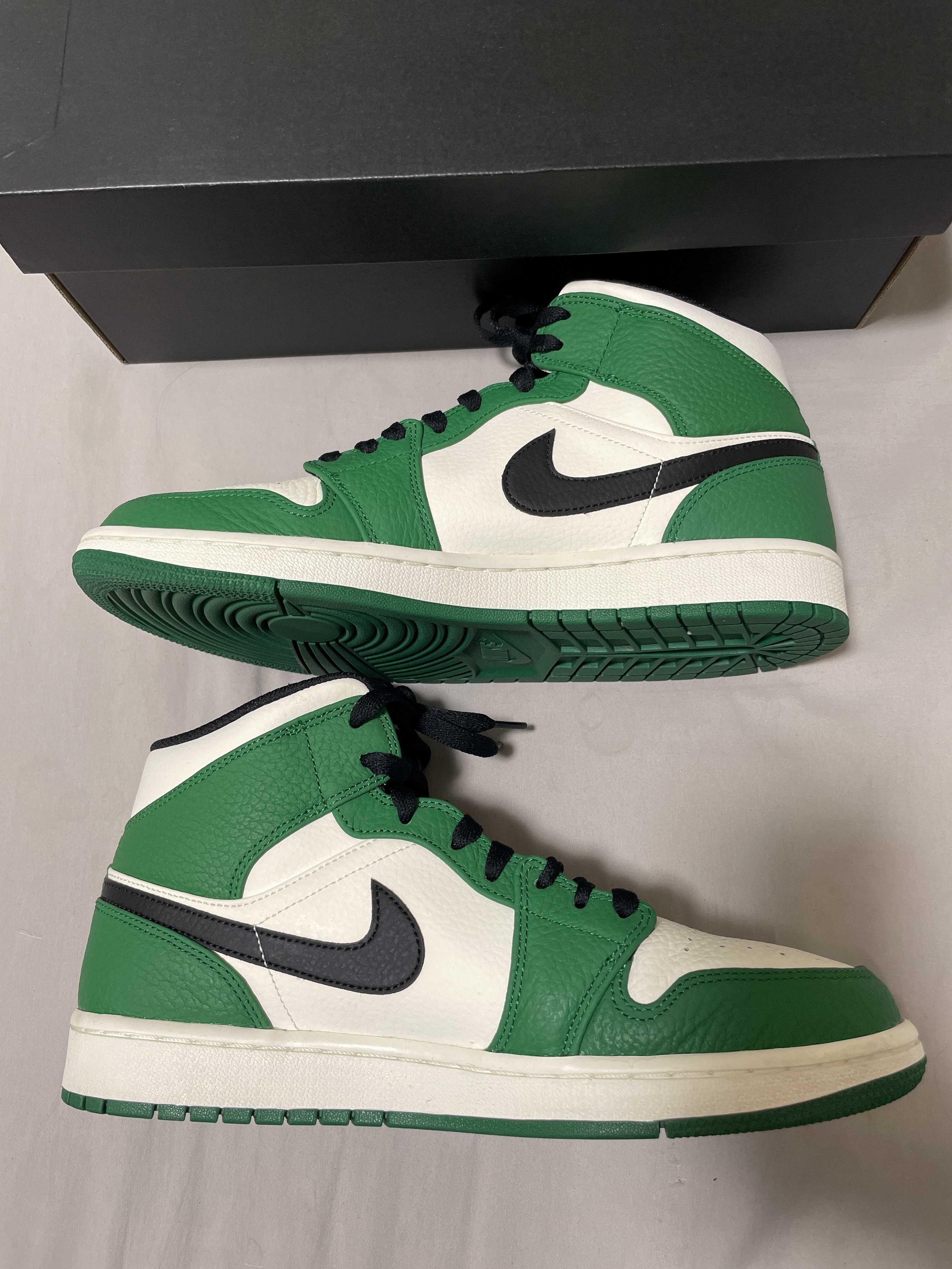 NIKE AIR JORDAN 1 MID "PINE GREEN"