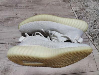 adidas YEEZY Boost 350 V2 "Cream White"