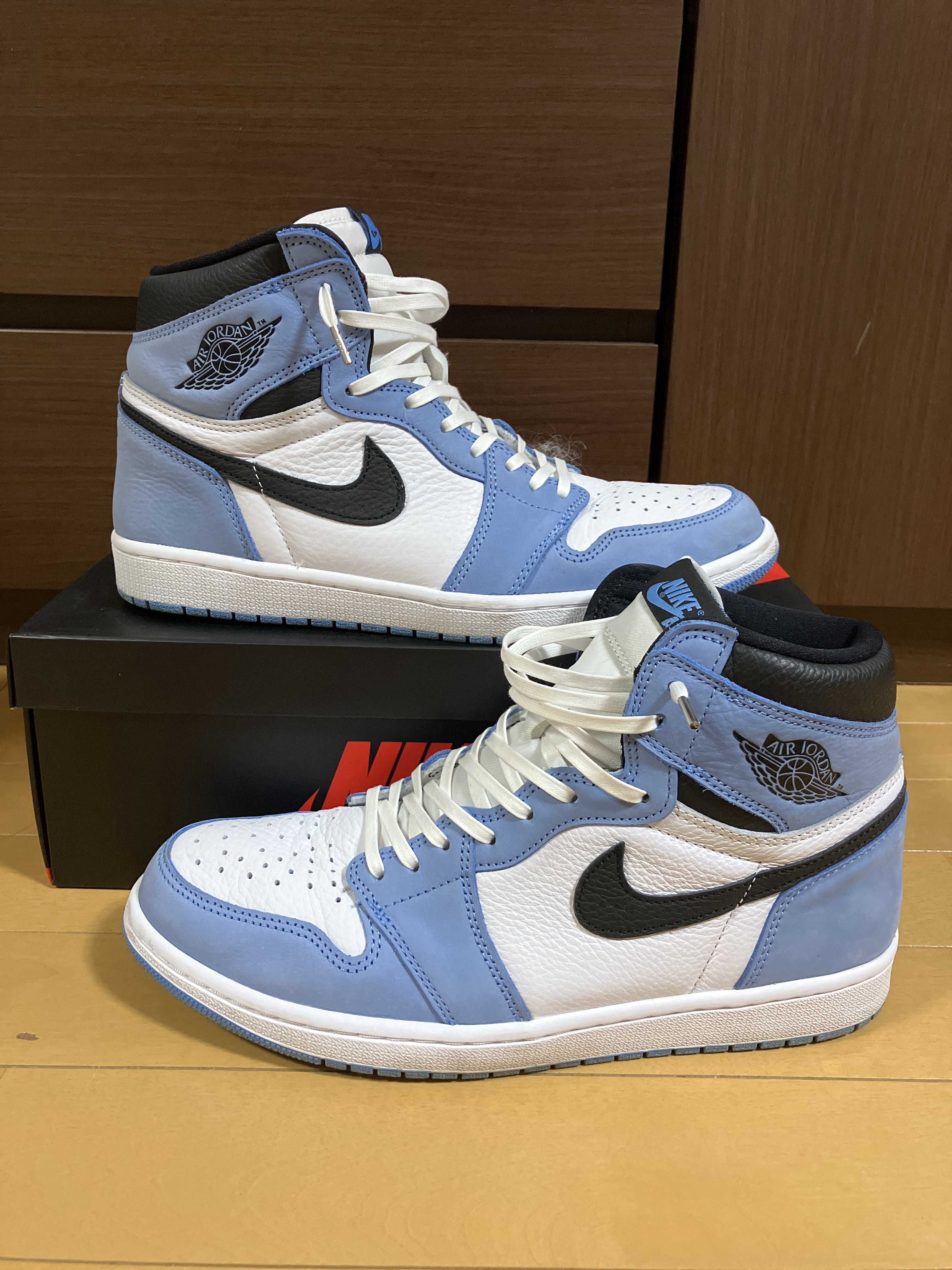 Nike Air Jordan 1 High OG "University Blue"