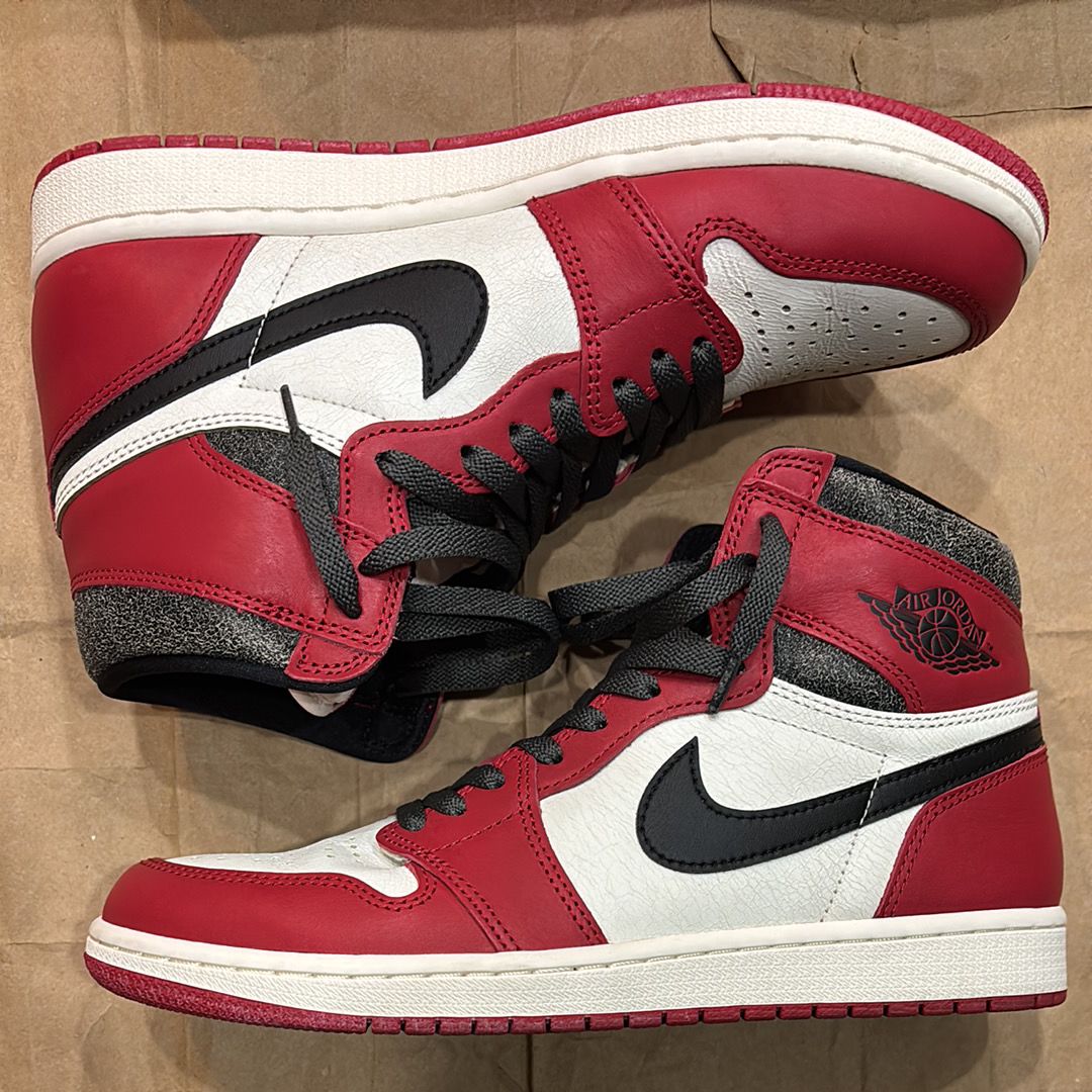 Nike Air Jordan 1 High OG "Lost & Found/Chicago"