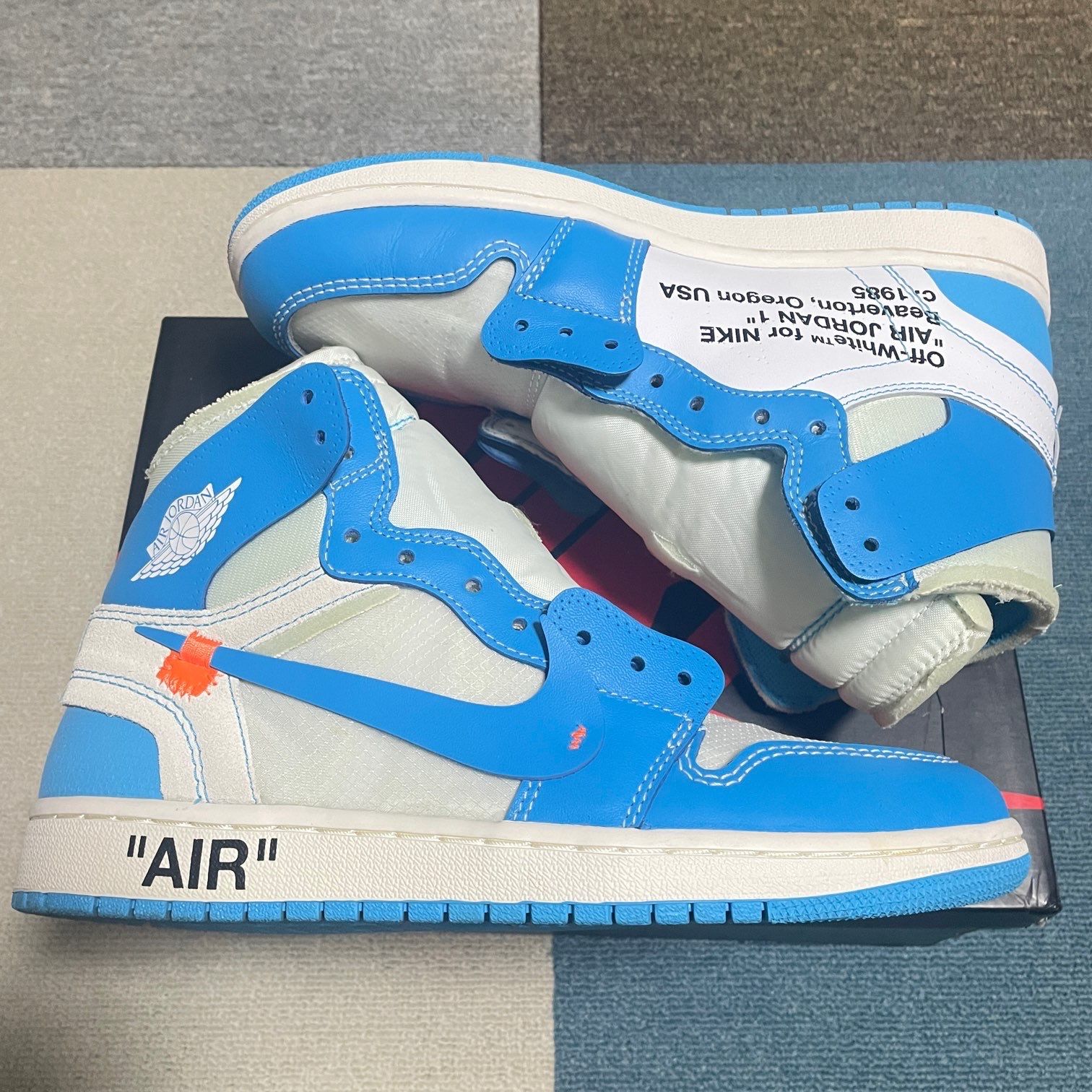 Off-White × Nike Air Jordan 1 High UNC "White/Dark Powder Blue"