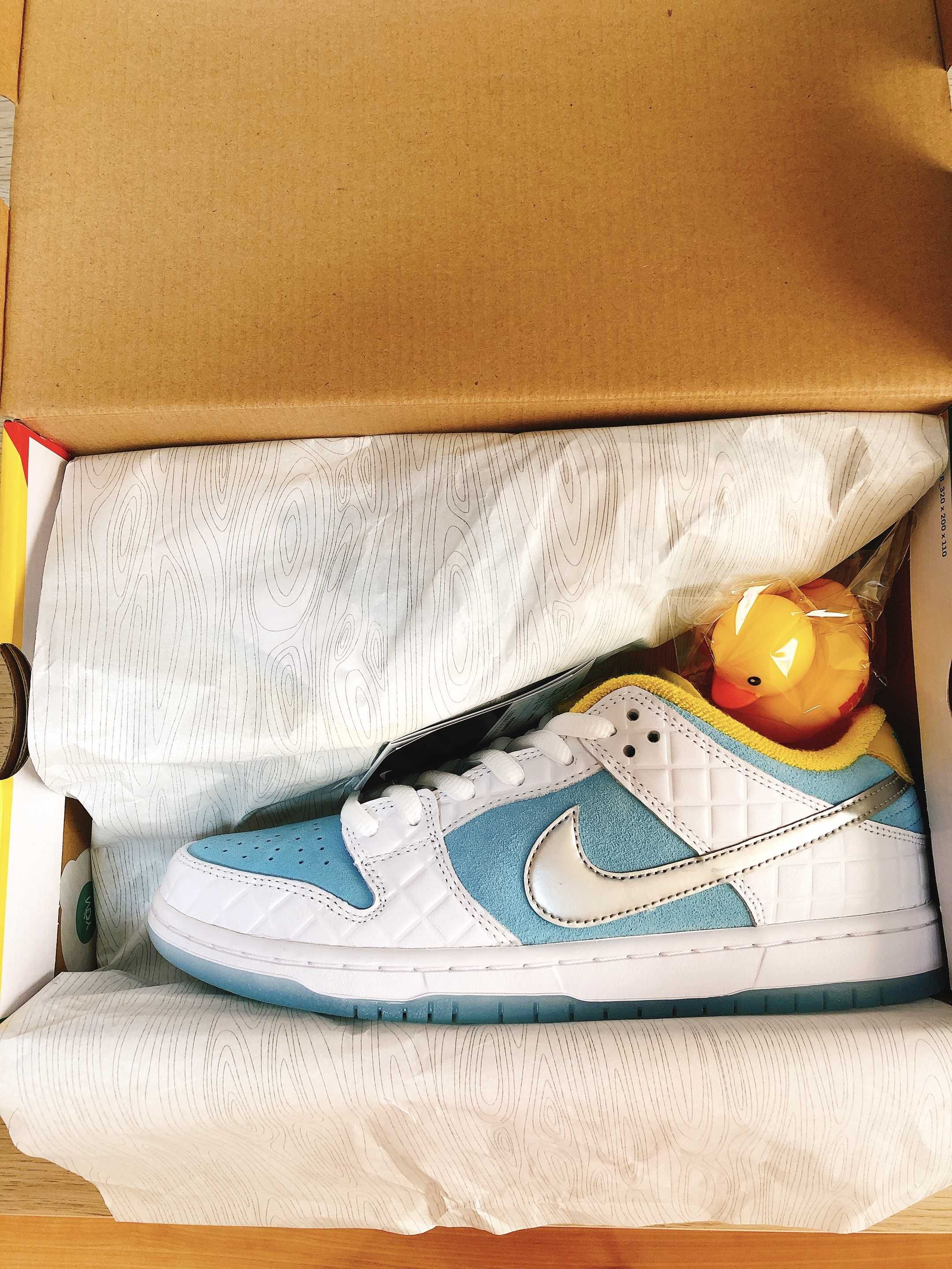 FTC × Nike SB Dunk Low "White/Blue"