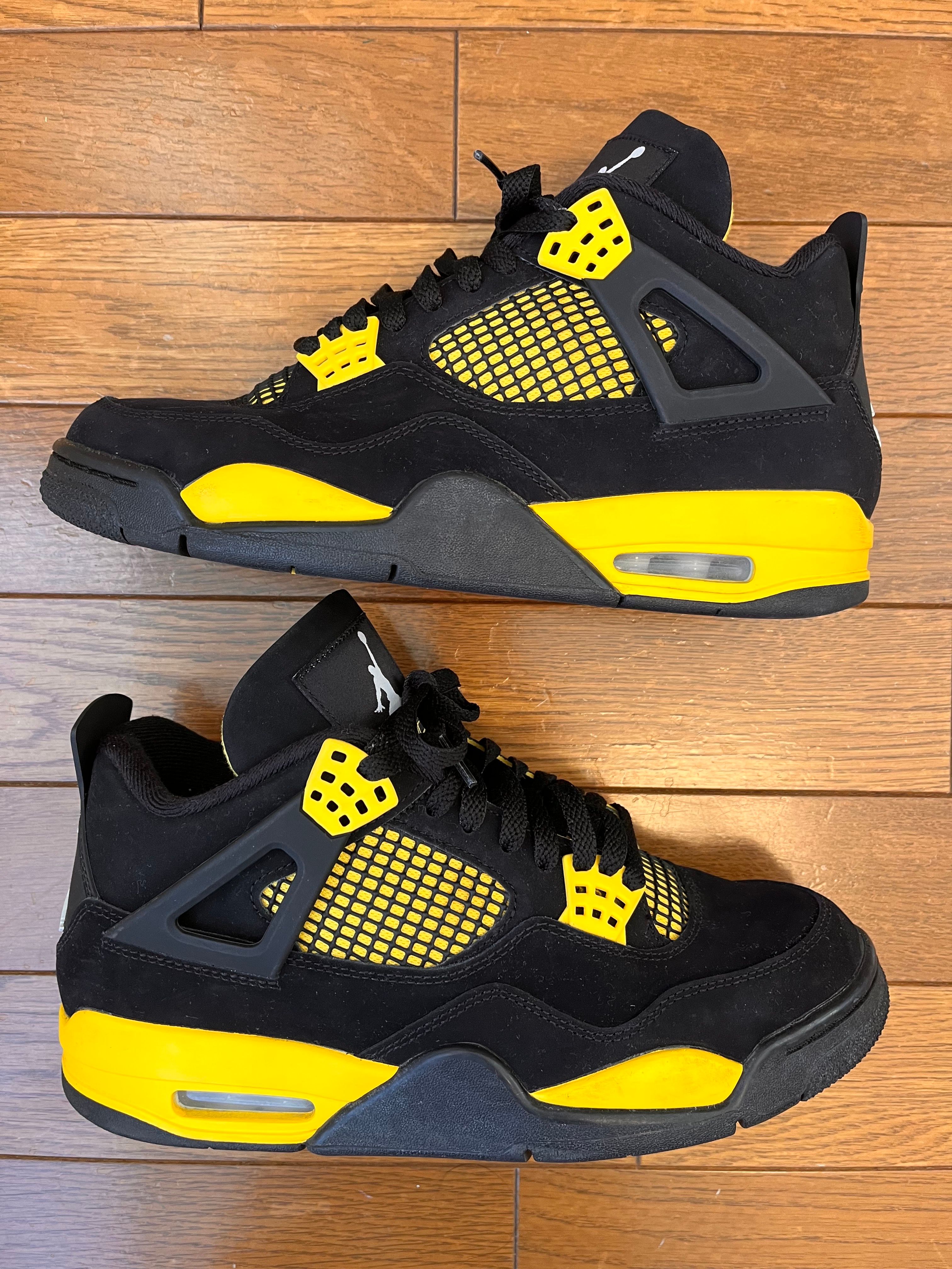 Nike Air Jordan 4 Retro "Thunder"(2023)