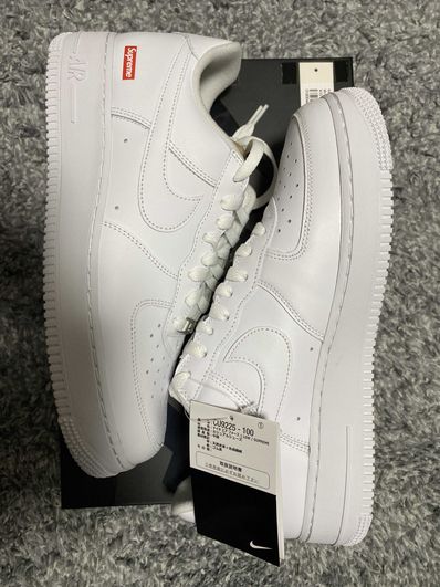 Supreme × Nike Air Force 1 Low "White"