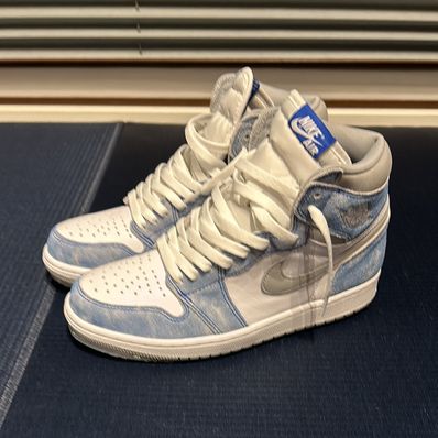 Nike Air Jordan 1 High OG "Hyper Royal"