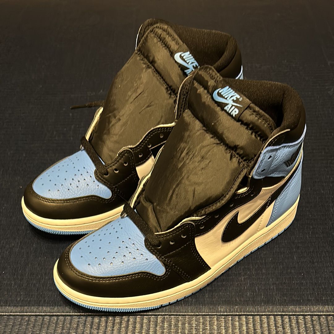 Nike Air Jordan 1 Retro High OG "University Blue/UNC Toe"