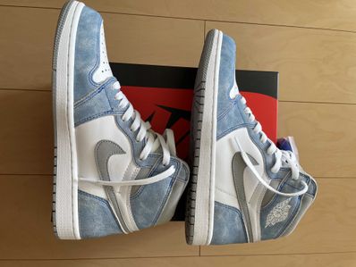 Nike Air Jordan 1 High OG "Hyper Royal"