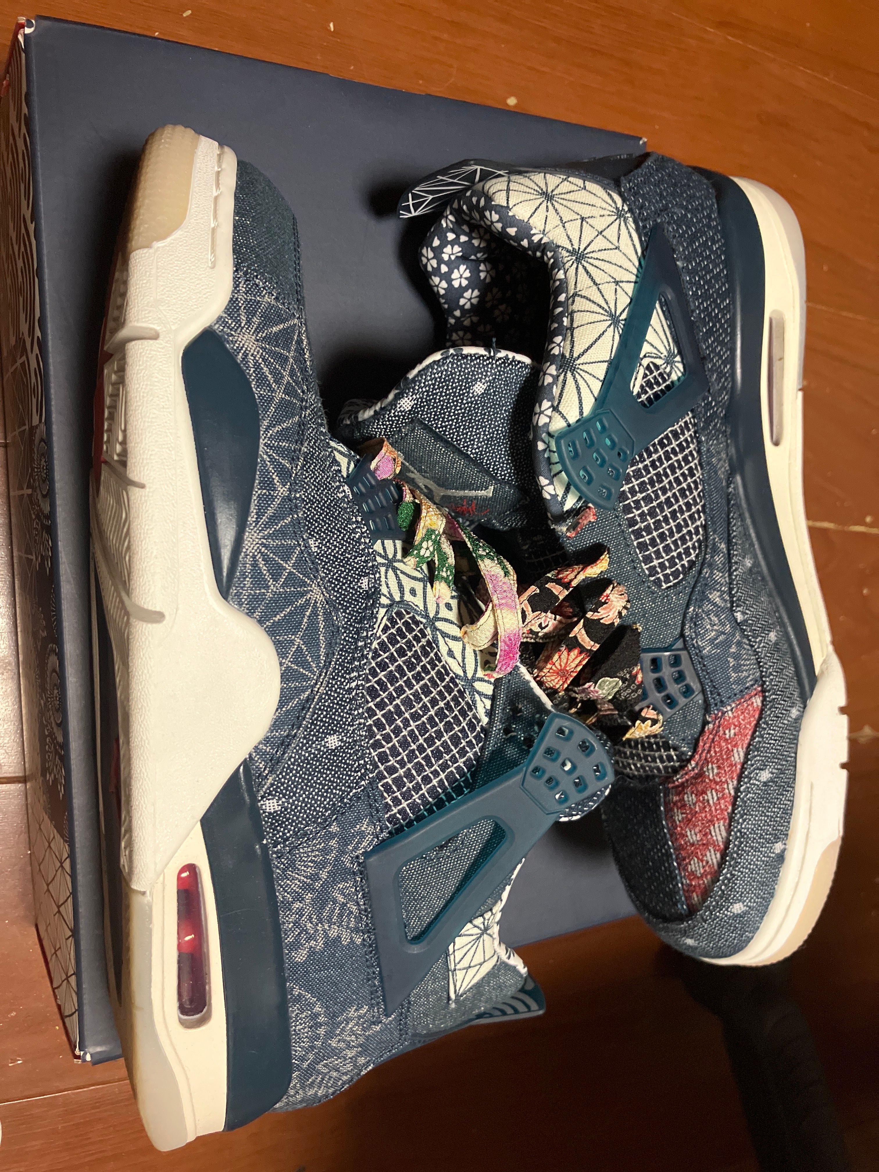 Nike Air Jordan 4 SE "SASHIKO"