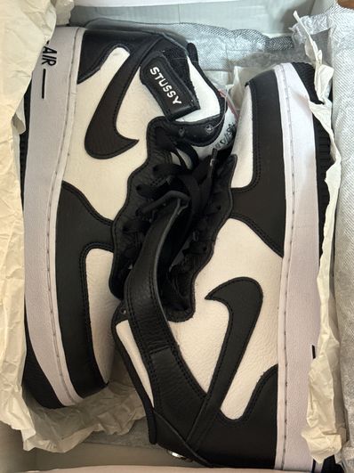 Stussy × Nike Air Force 1 Mid "Black and Light Bone"