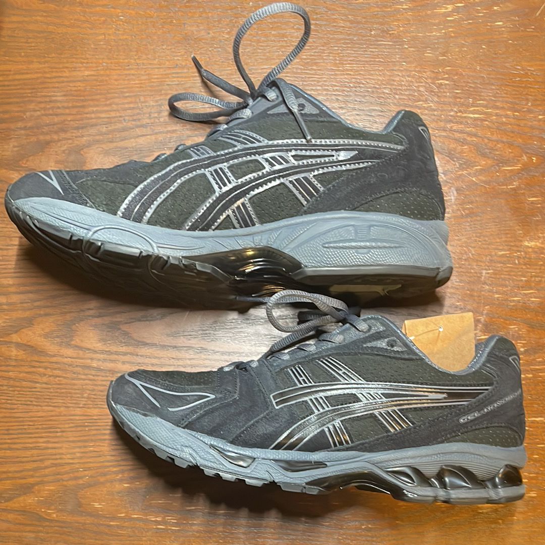 Asics Gel-Kayano 14 "Black/Carrier Grey" 