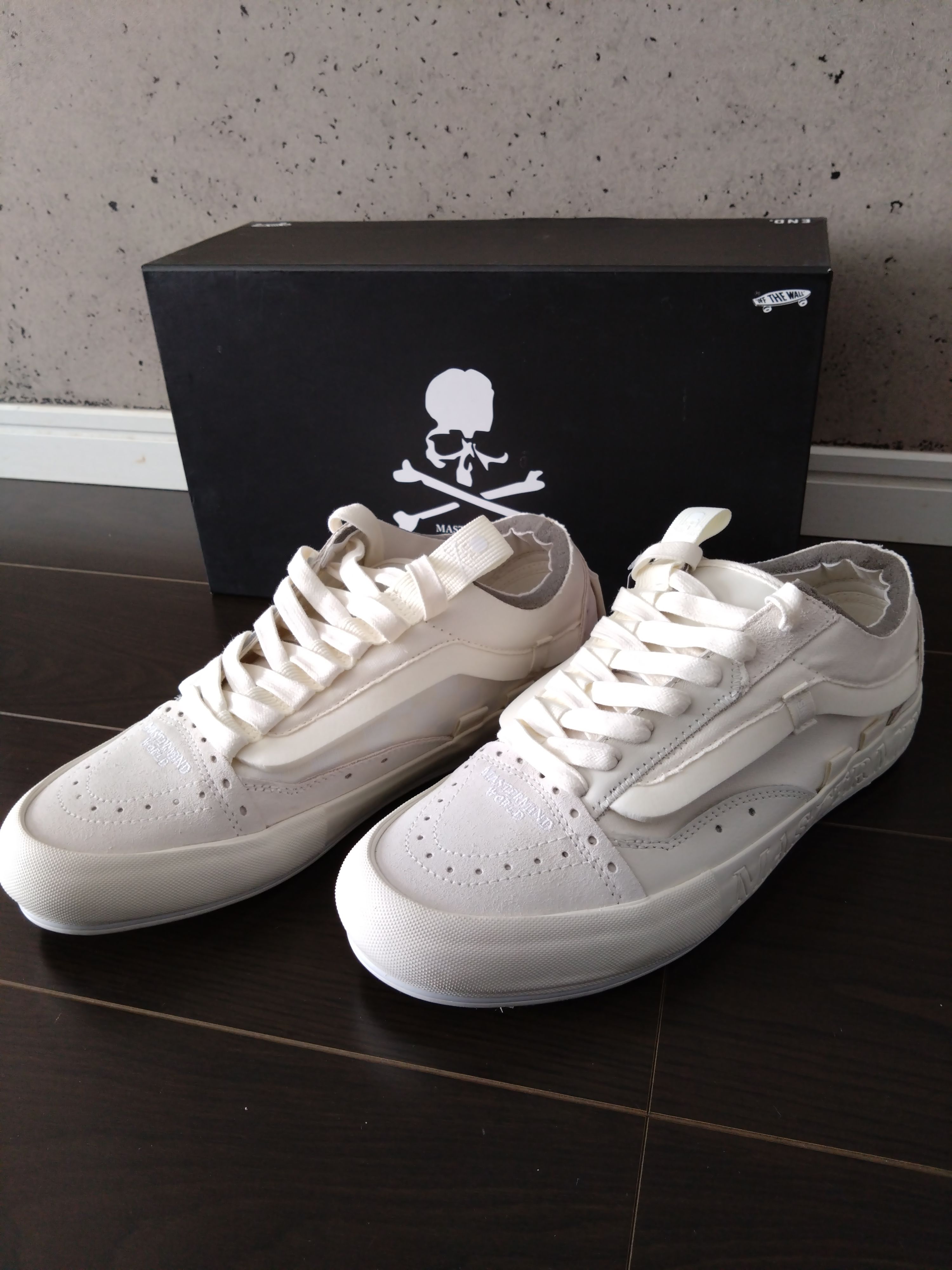 mastermind world × Vans Vault Presented by END. UA Old Skool "White"