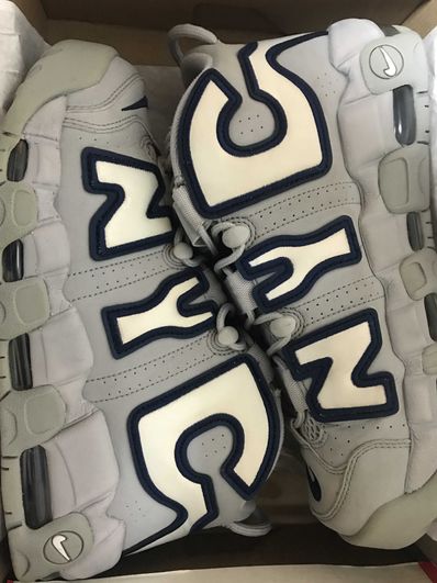 NIKE AIR MORE UPTEMPO "NEW YORK"