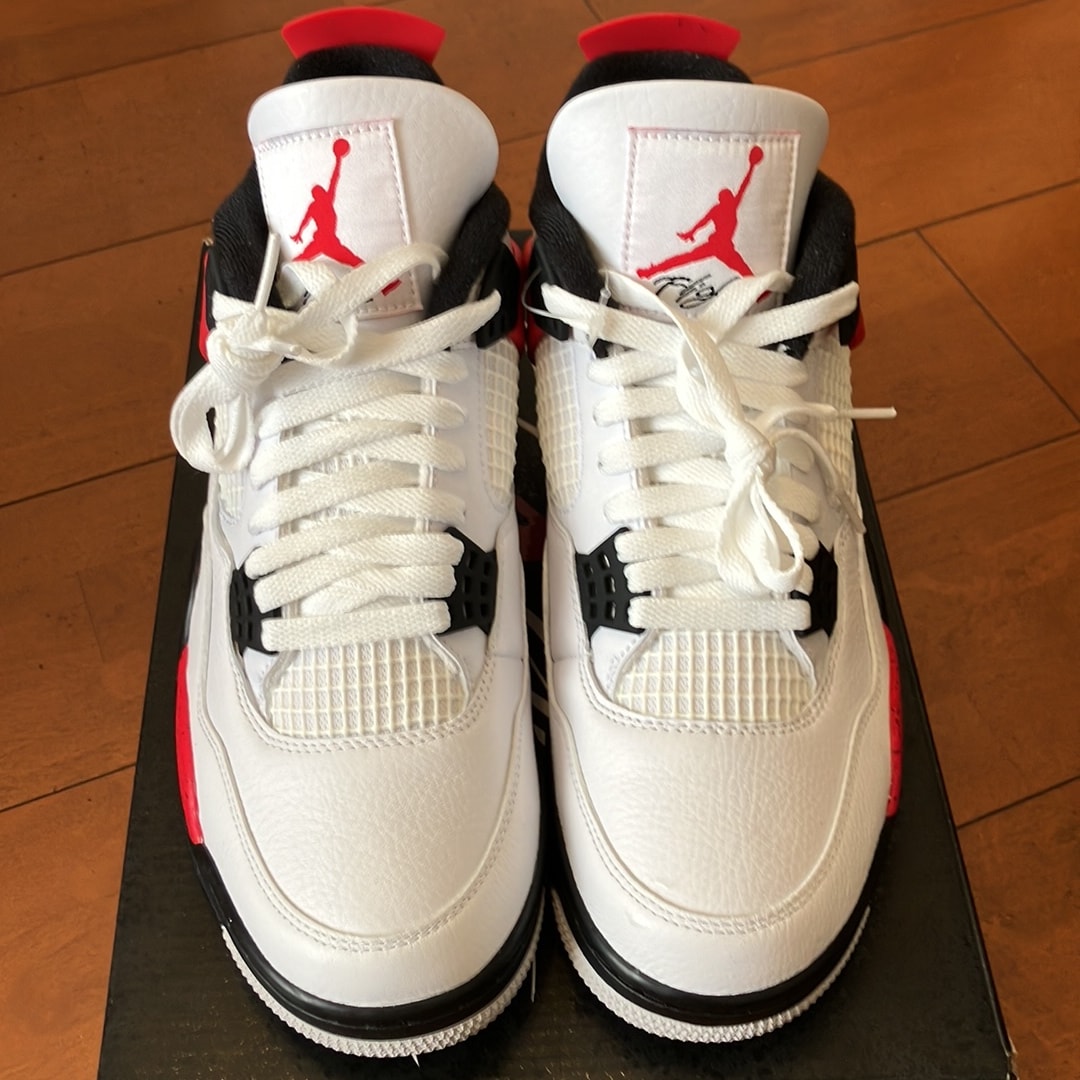 Nike Air Jordan 4 Retro "Red Cement"