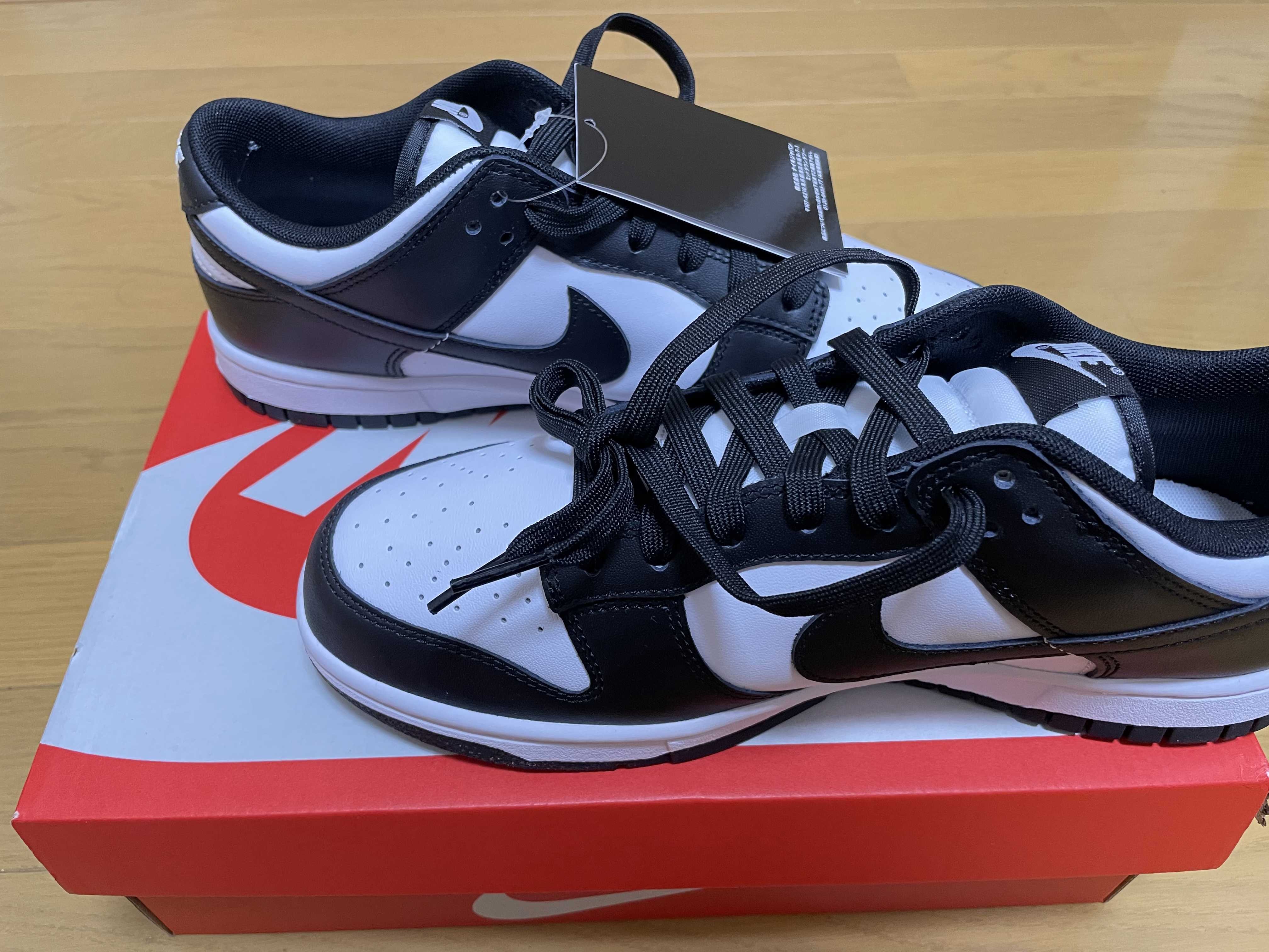 Nike Dunk Low Retro "Panda/White/Black"