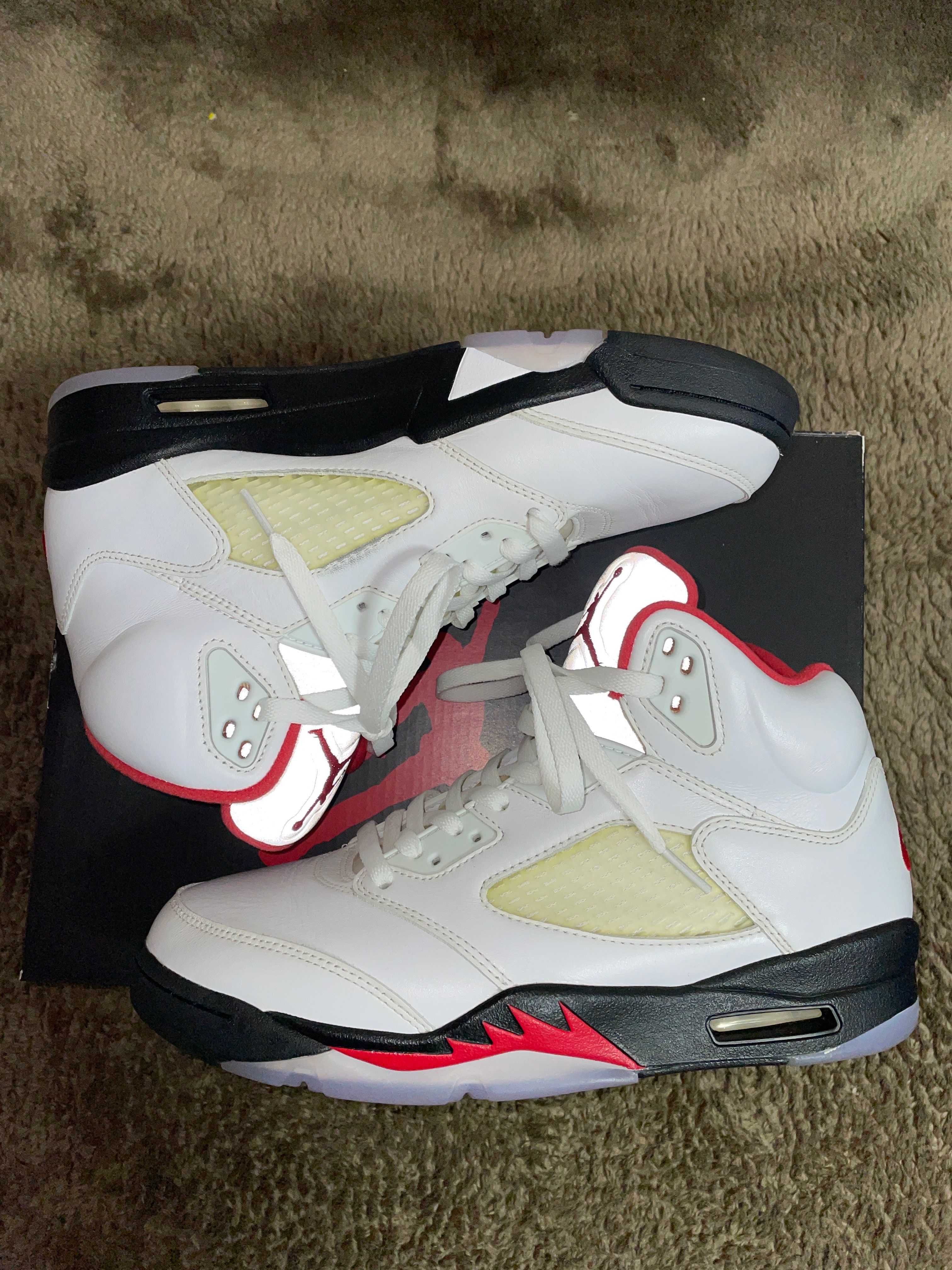 Nike Air Jordan 5 Retro "Fire Red" (2020)