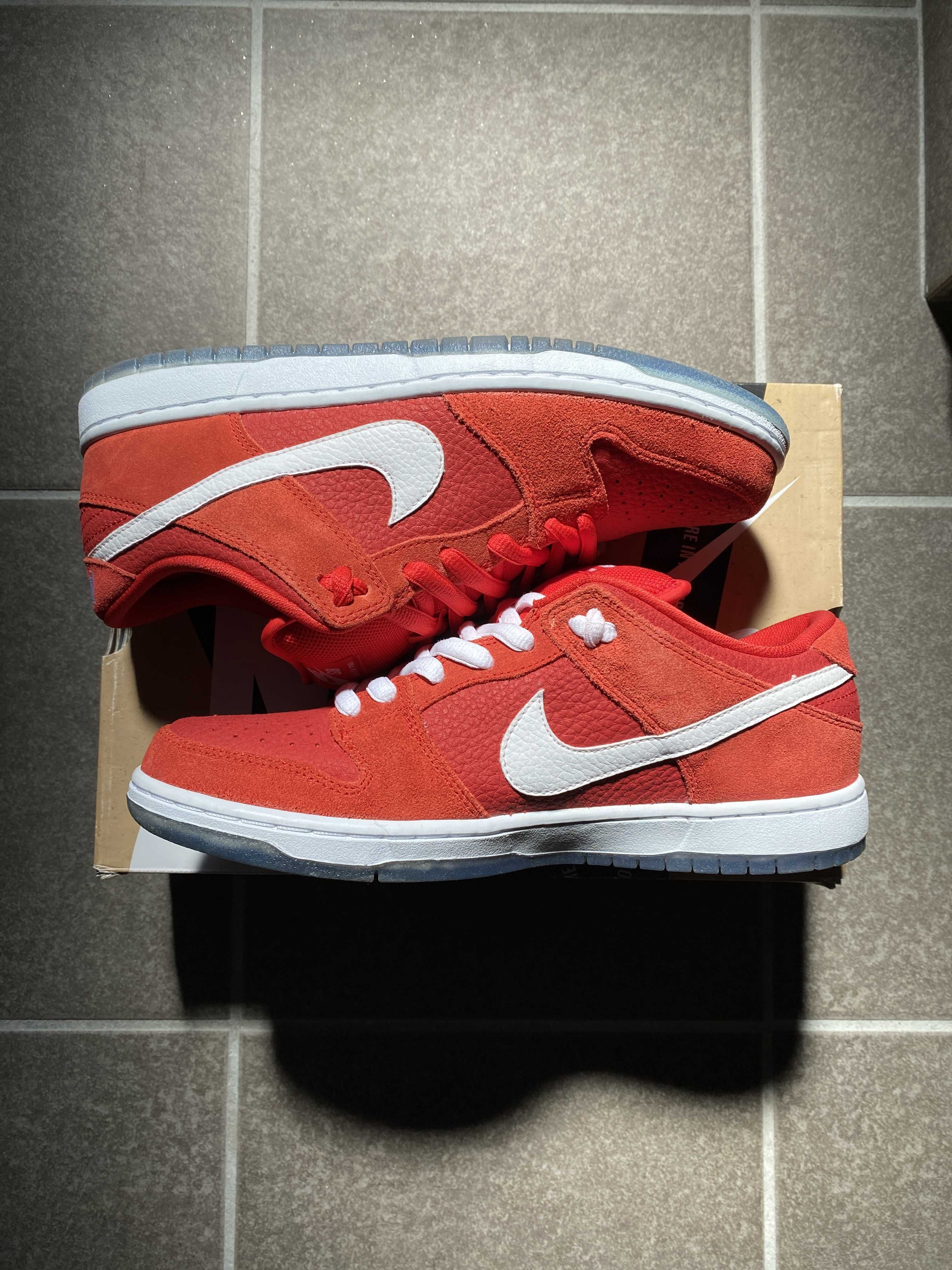Girls Don't Cry × Nike SB Dunk Low Pro QS "Red" / VERDY