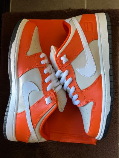Nike SB Dunk Low "Orange Box"