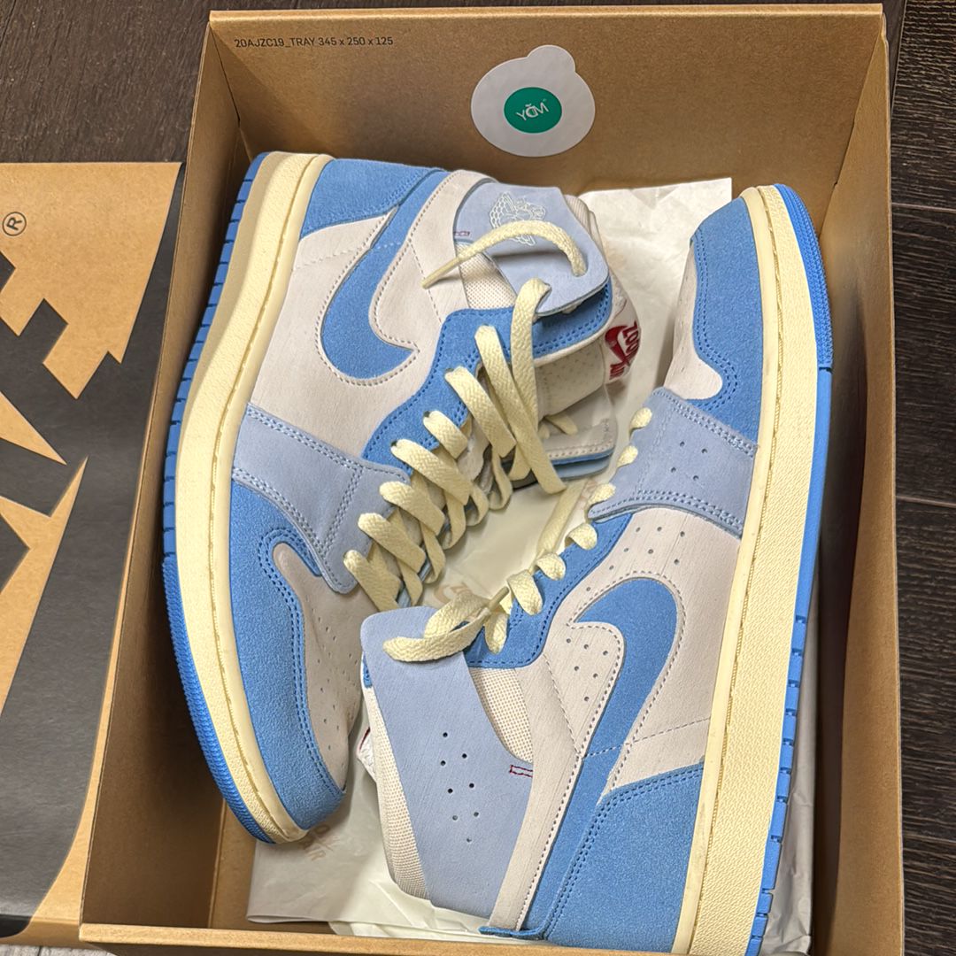 Nike Women's Air Jordan 1 High Zoom CMFT 2 "University Blue"