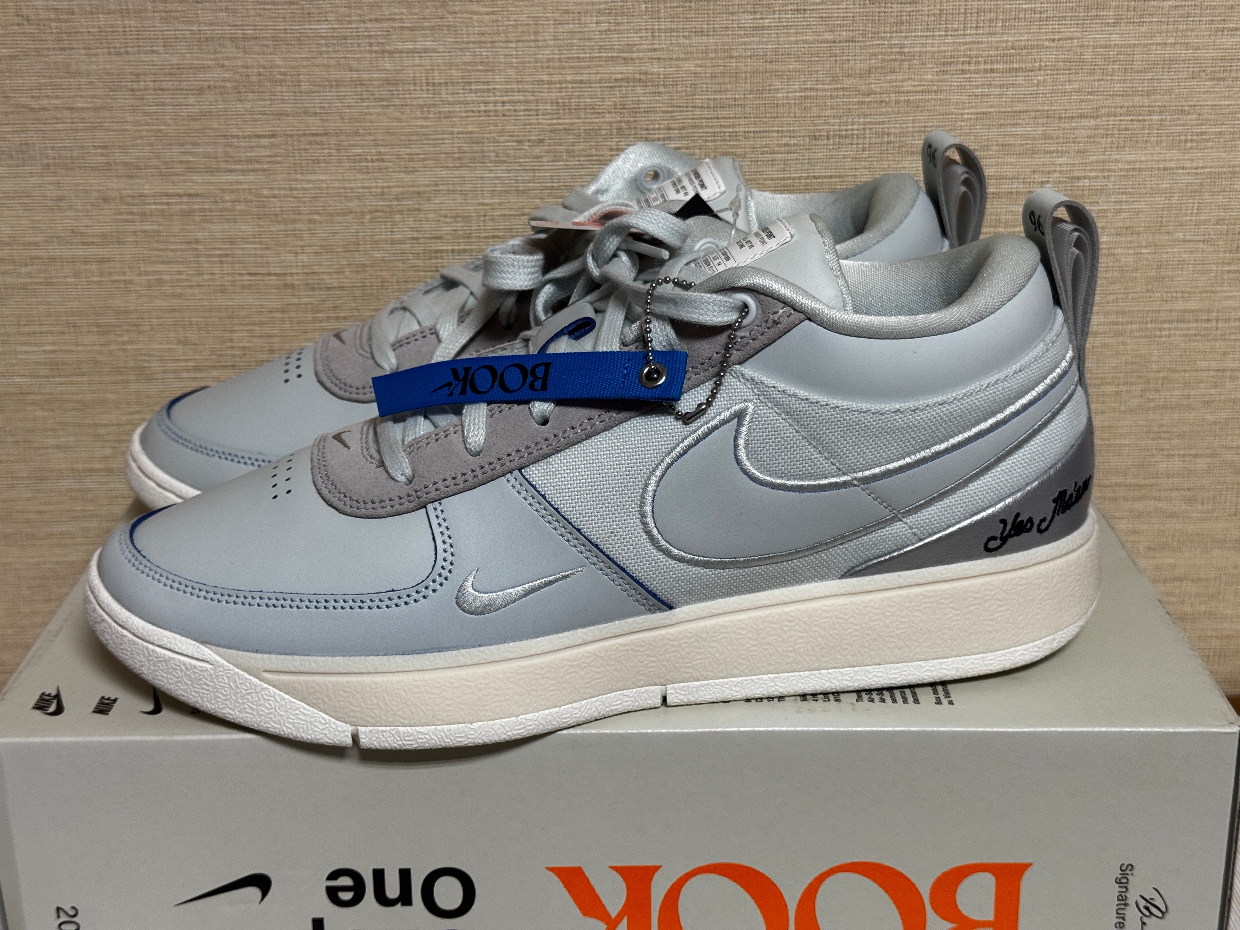 ナイキ ブック1 EP "モスポイント"