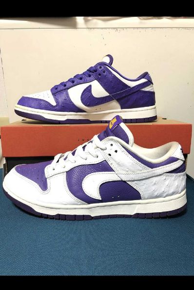 Nike Women's Dunk Low "Made You Look"