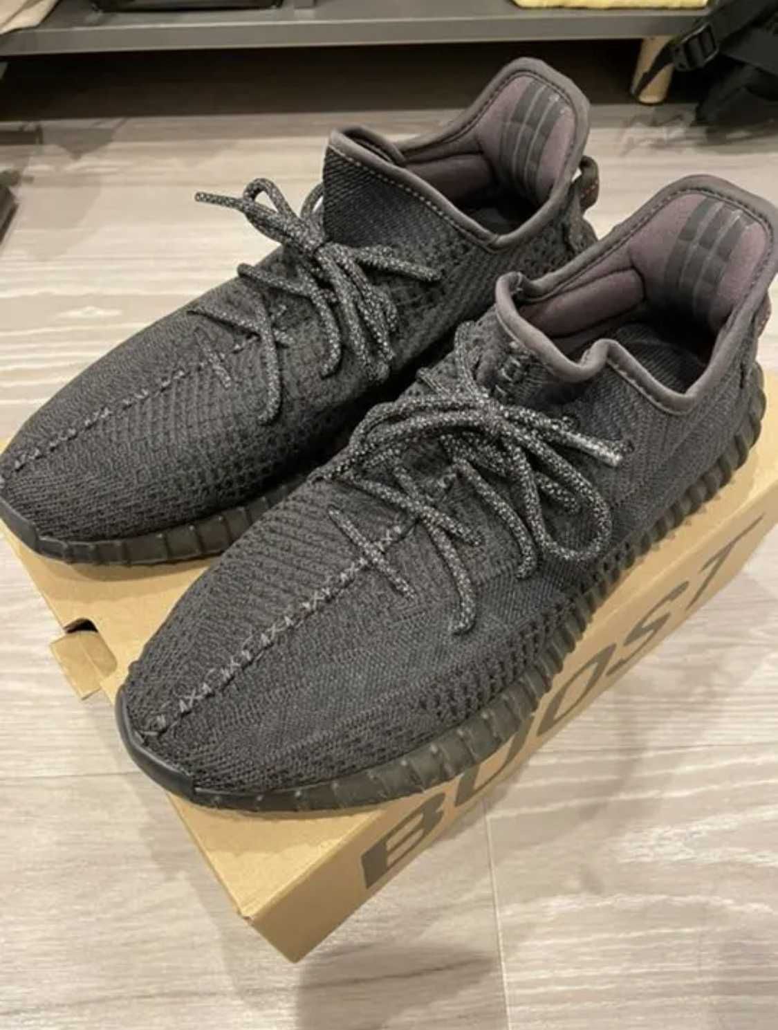 adidas YEEZY Boost 350 V2 "Black"