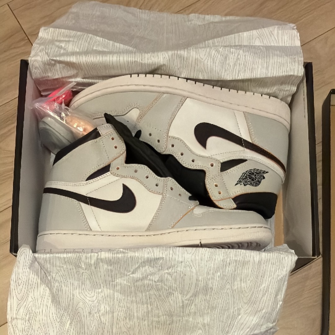 Nike SB × Air Jordan 1 High OG "NYC To Paris"