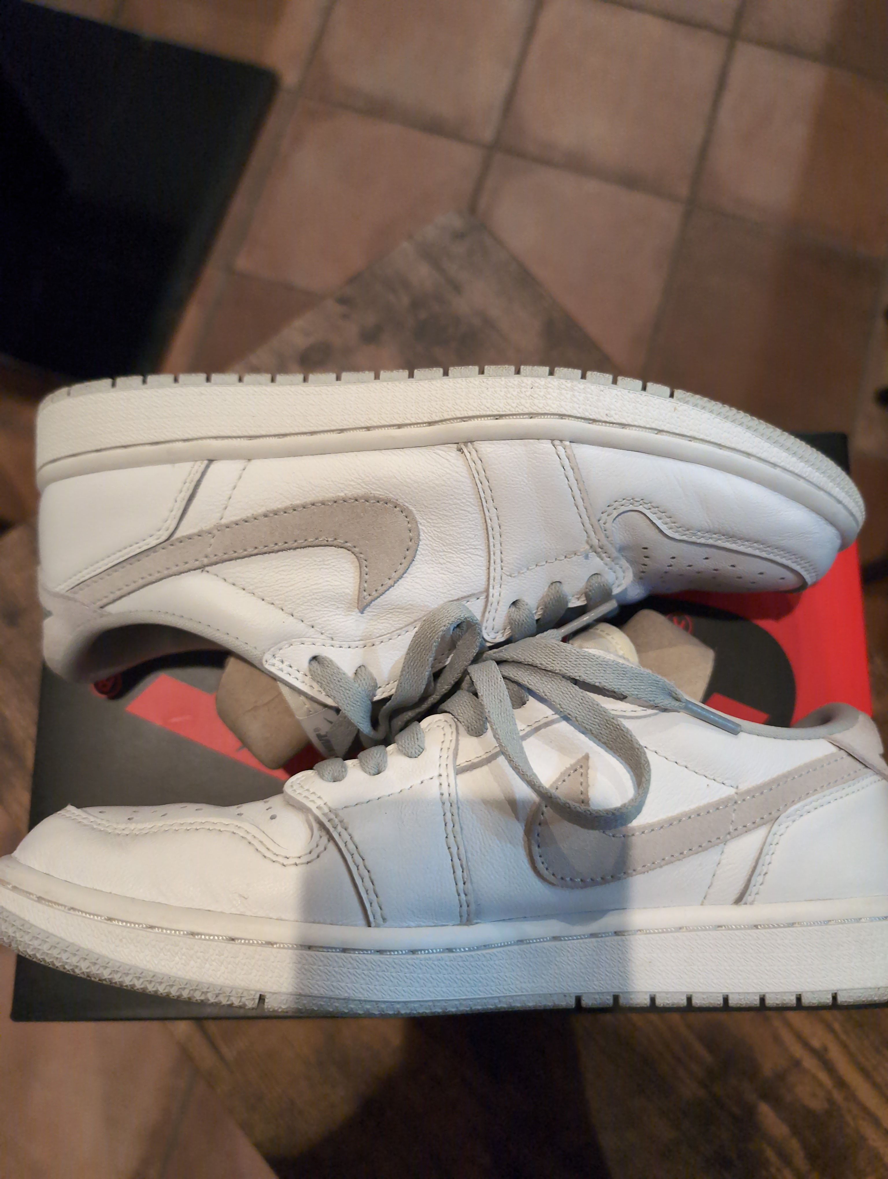 Nike Air Jordan 1 Low OG "Neutral Grey"