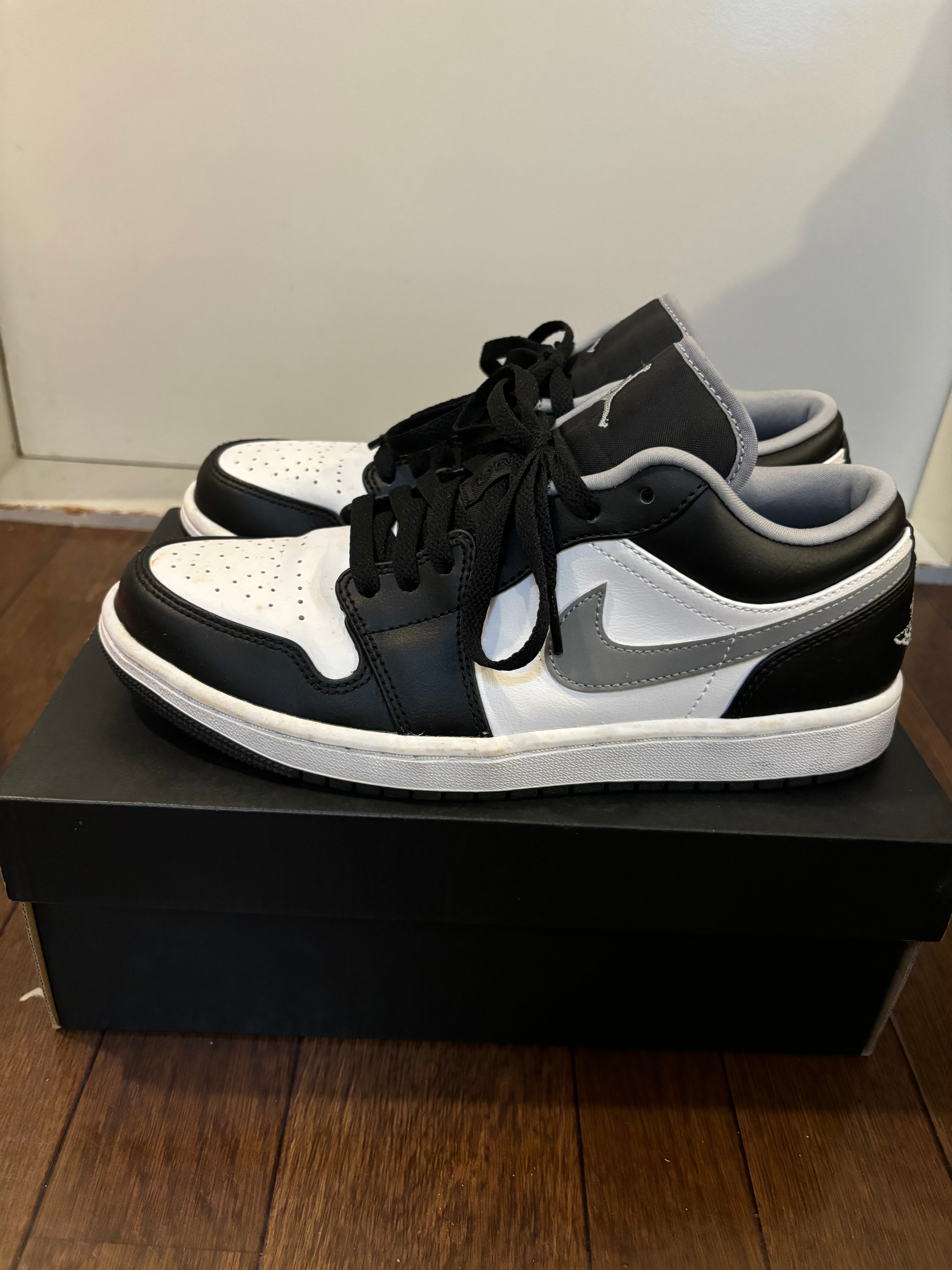 Nike Air Jordan 1 Low "Grey/Black"