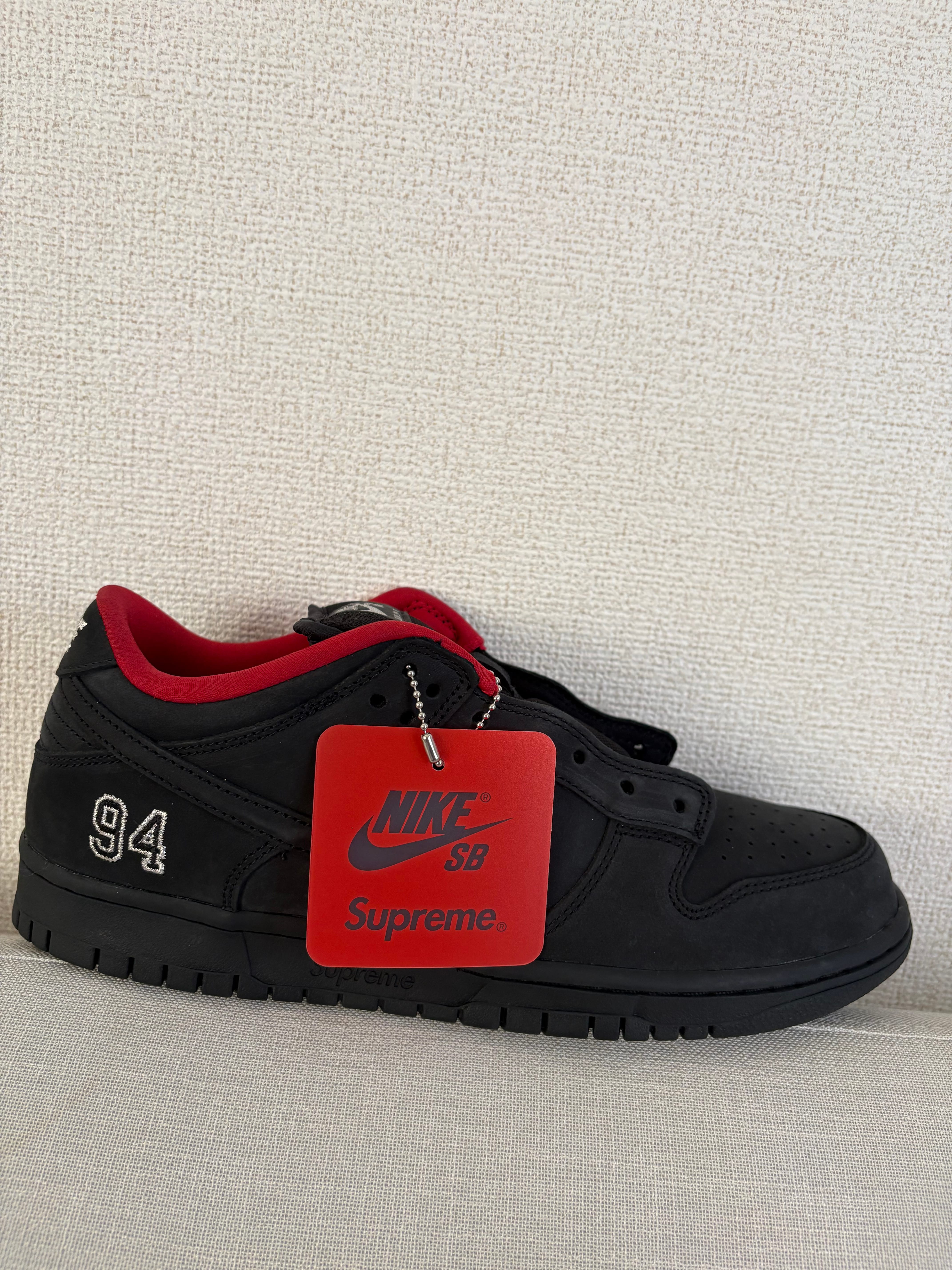 Supreme × Nike SB Dunk Low "Black" (25FW Week2)