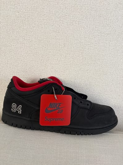 Supreme × Nike SB Dunk Low "Black" (25FW Week2)