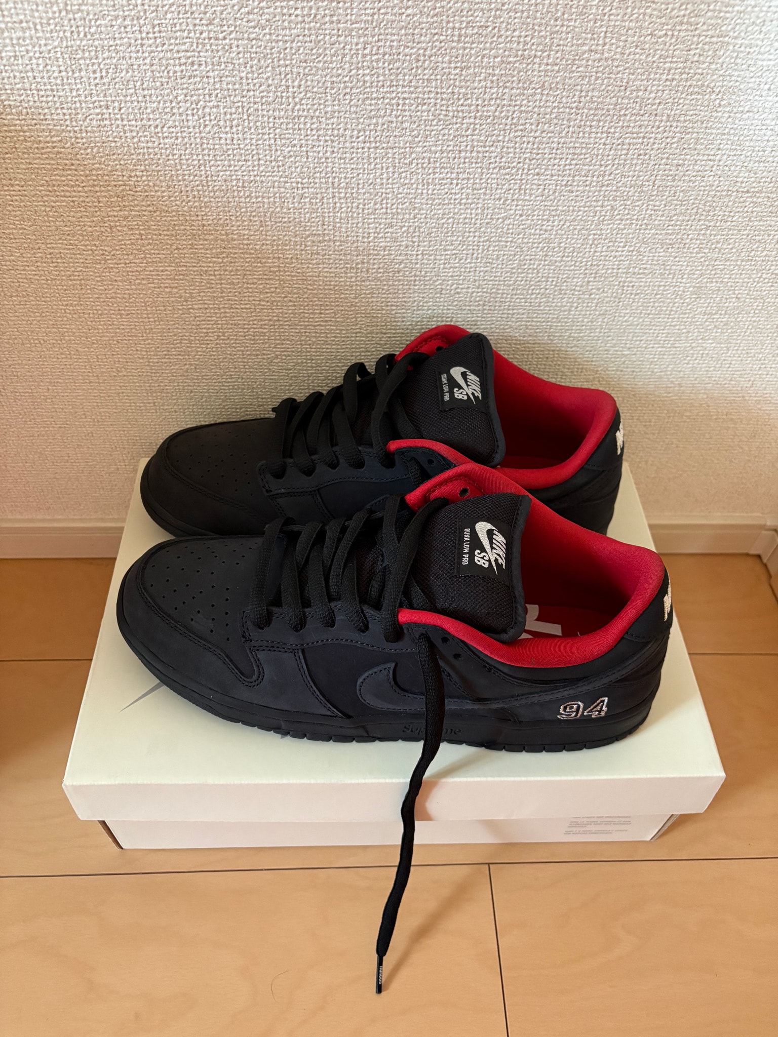 Supreme × Nike SB Dunk Low "Black" (25FW Week2)