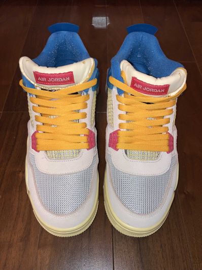 UNION × Nike Air Jordan 4 SP "Guava Ice/Light Fusion Red"