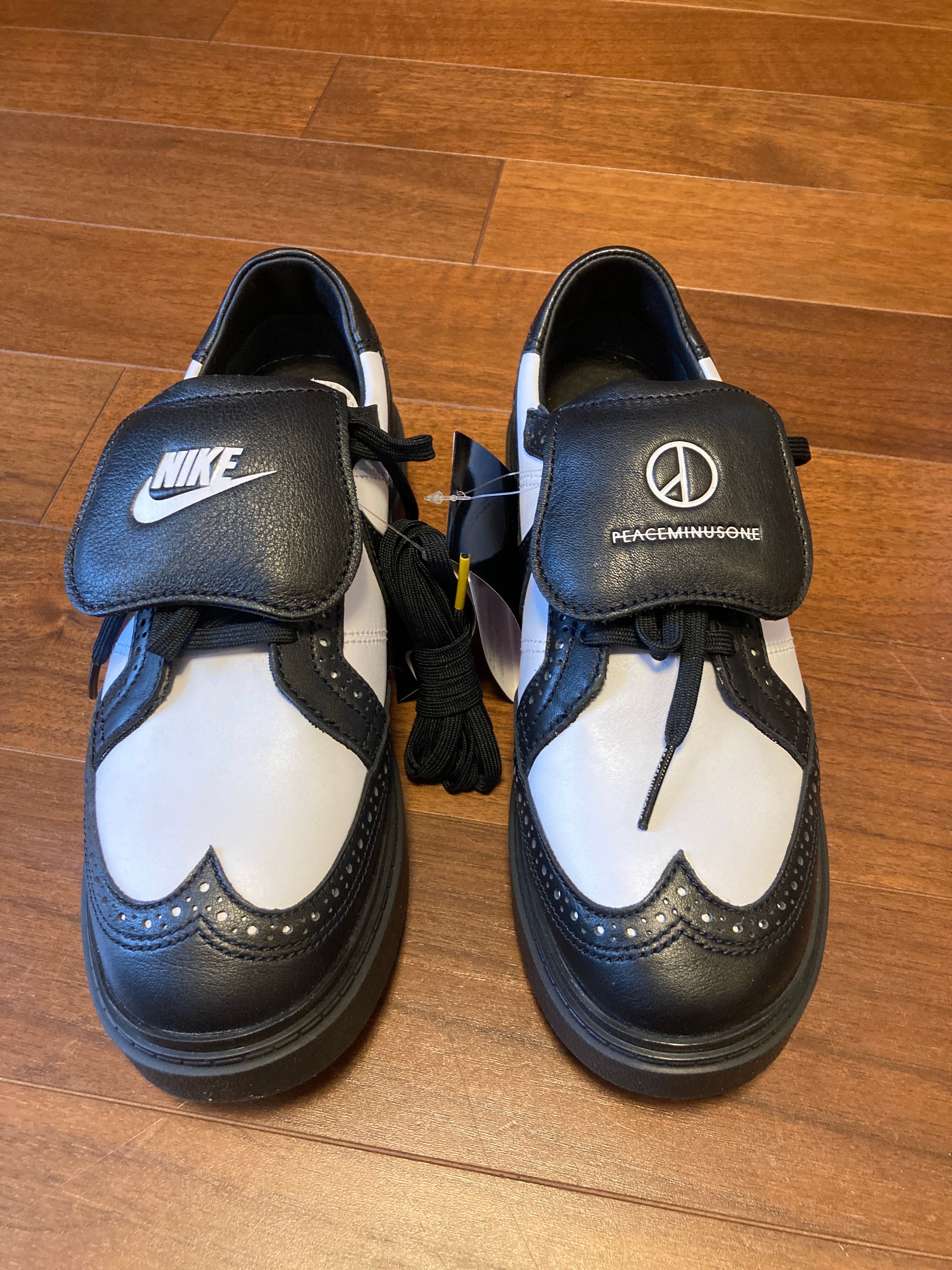 PEACEMINUSONE × Nike Kwondo 1 "Black and White" / G-DRAGON