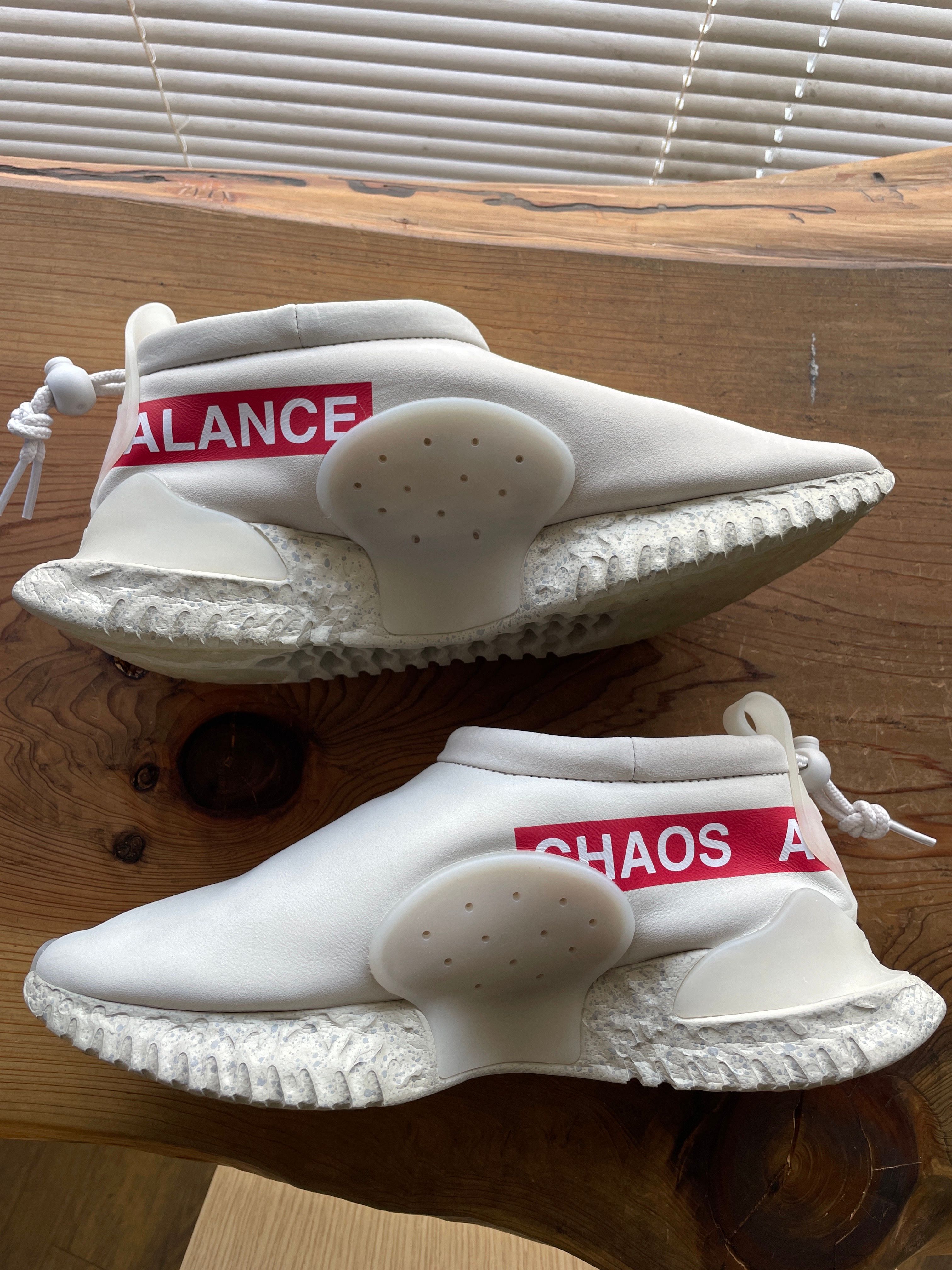 UNDERCOVER × Nike Moc Flow "Light Bone"