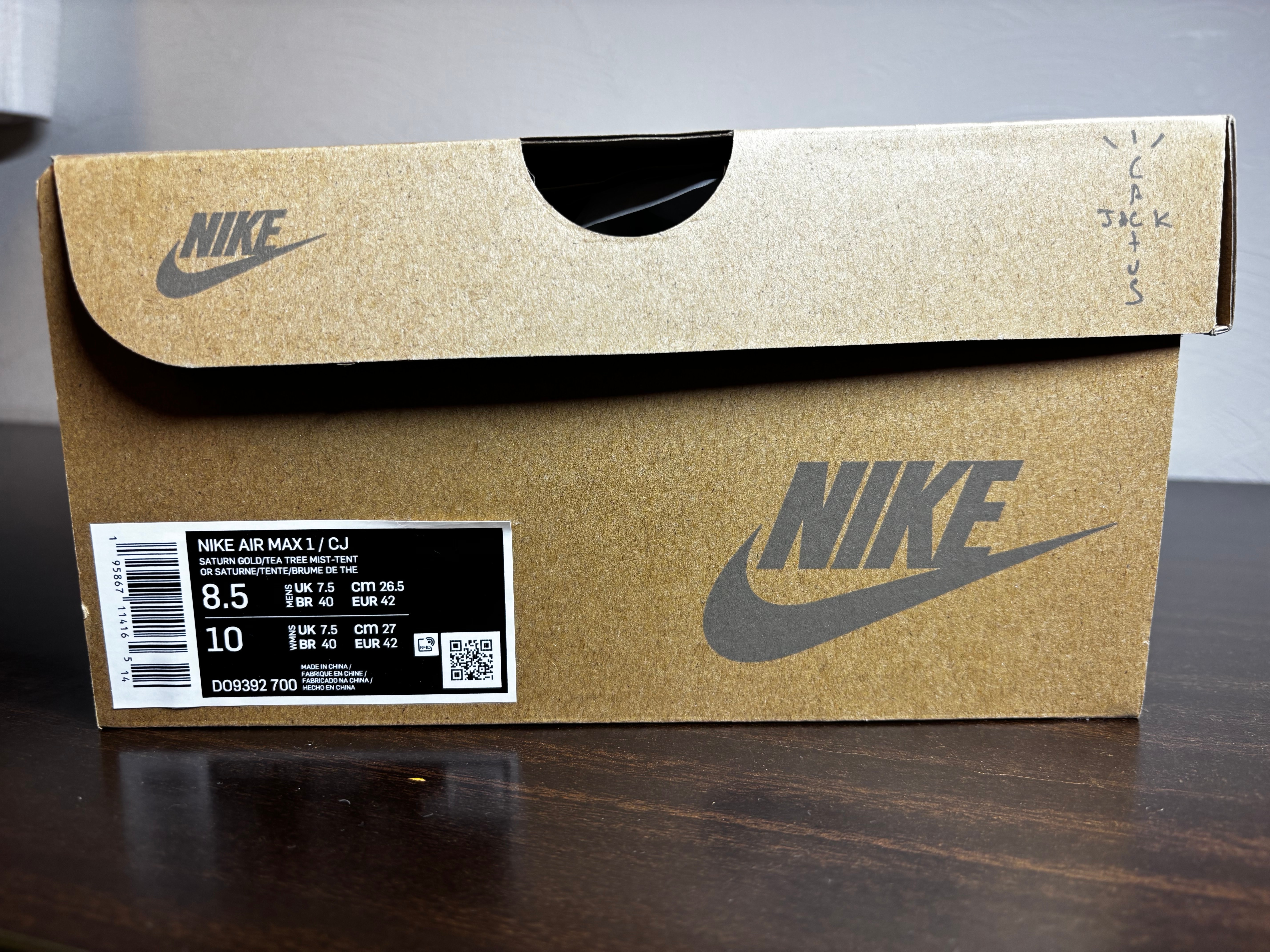 Travis Scott × Nike Air Max 1 "CACT.US Gold"