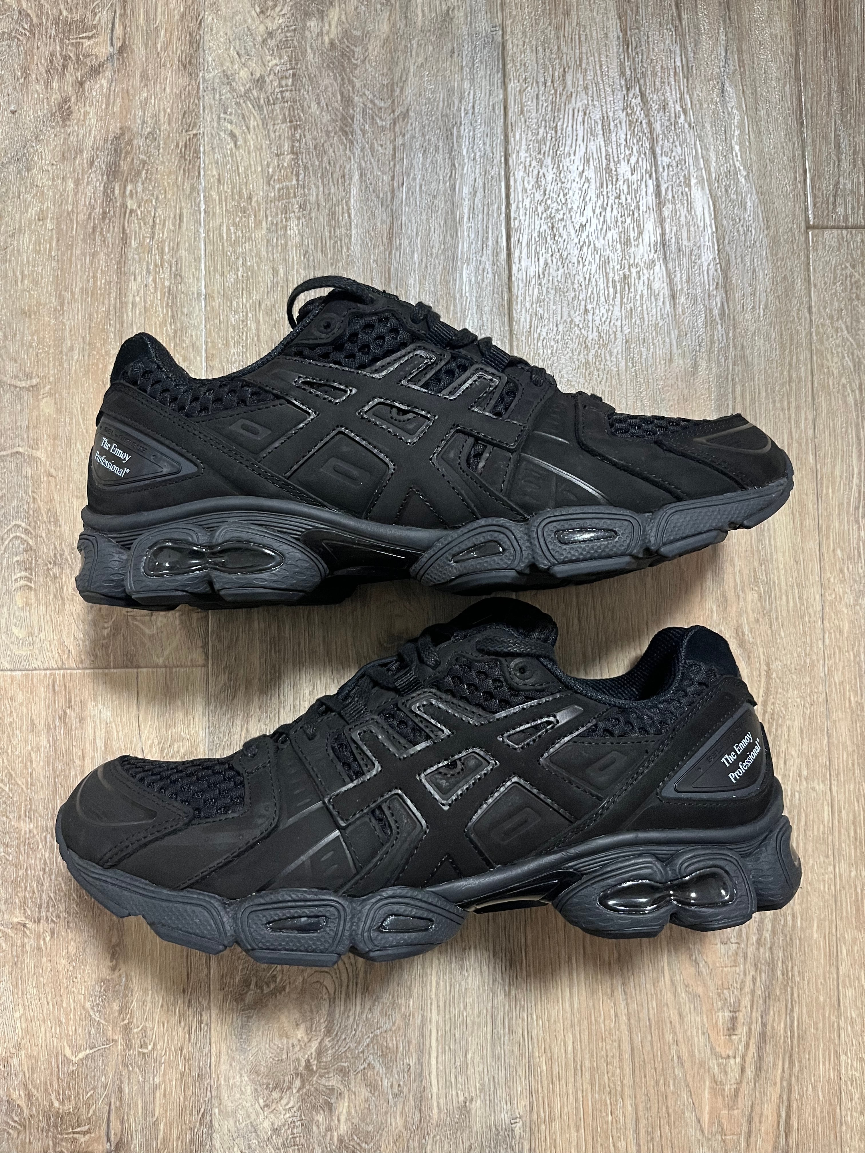 ENNOY × Stylistshibutsu × Asics Gel-Nimbus 9 GORE-TEX "Triple Black"