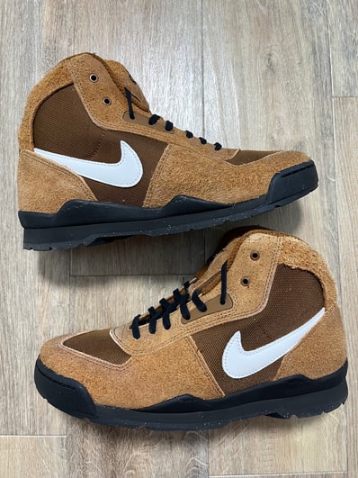 Stussy × Nike Baltoro High "Light British Tan/Black"