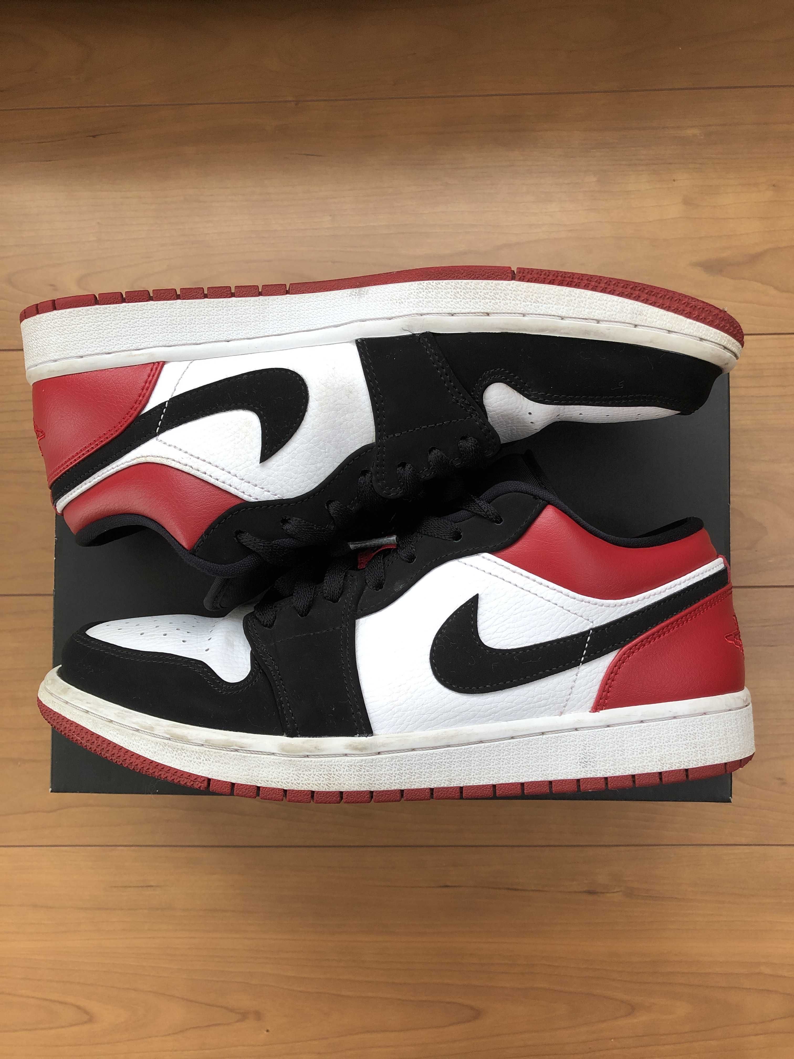 Nike Air Jordan 1 Low "Black Toe"