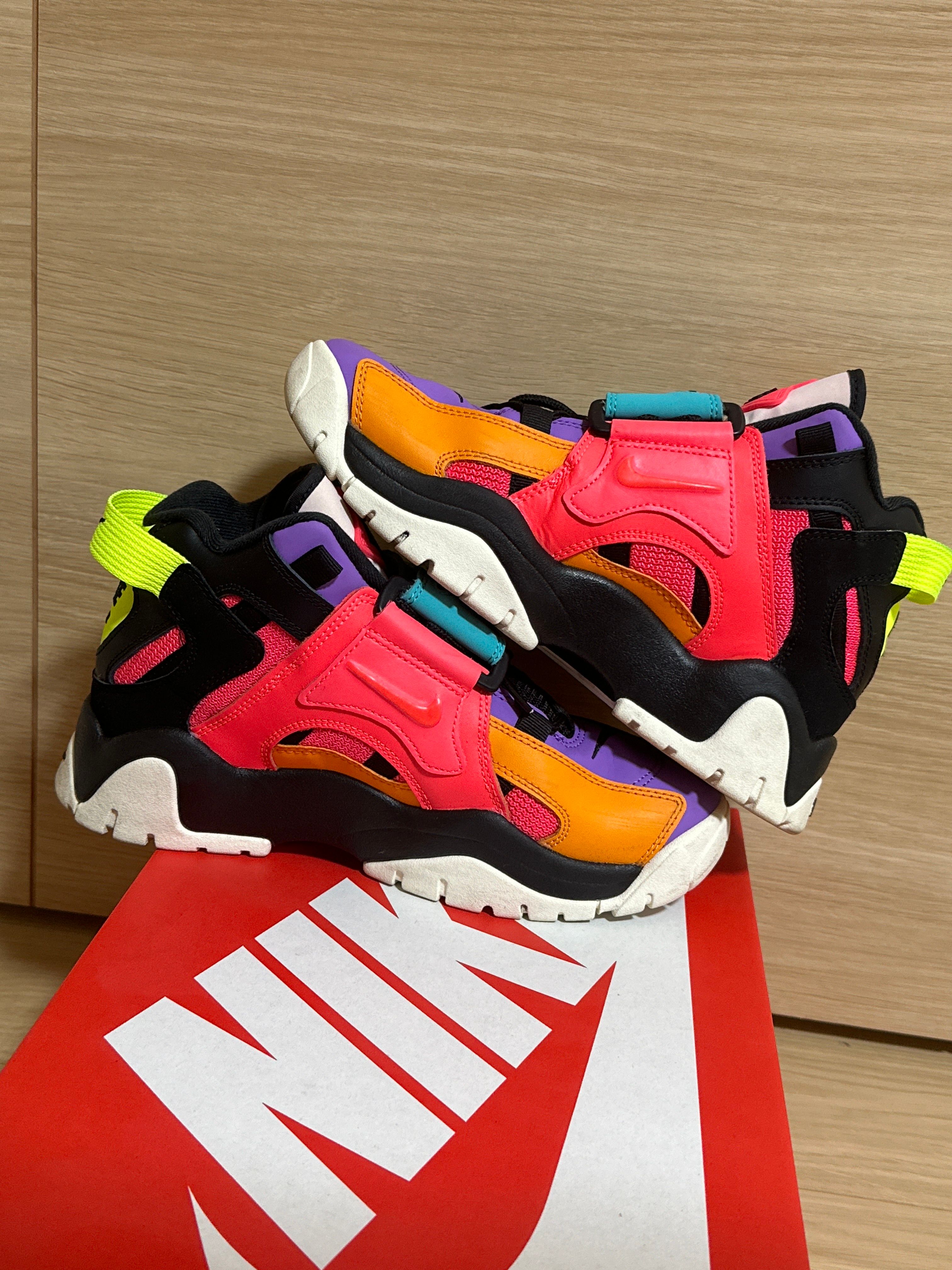 NIKE AIR BARRAGE MID "POP THE STREET COLLECTION"